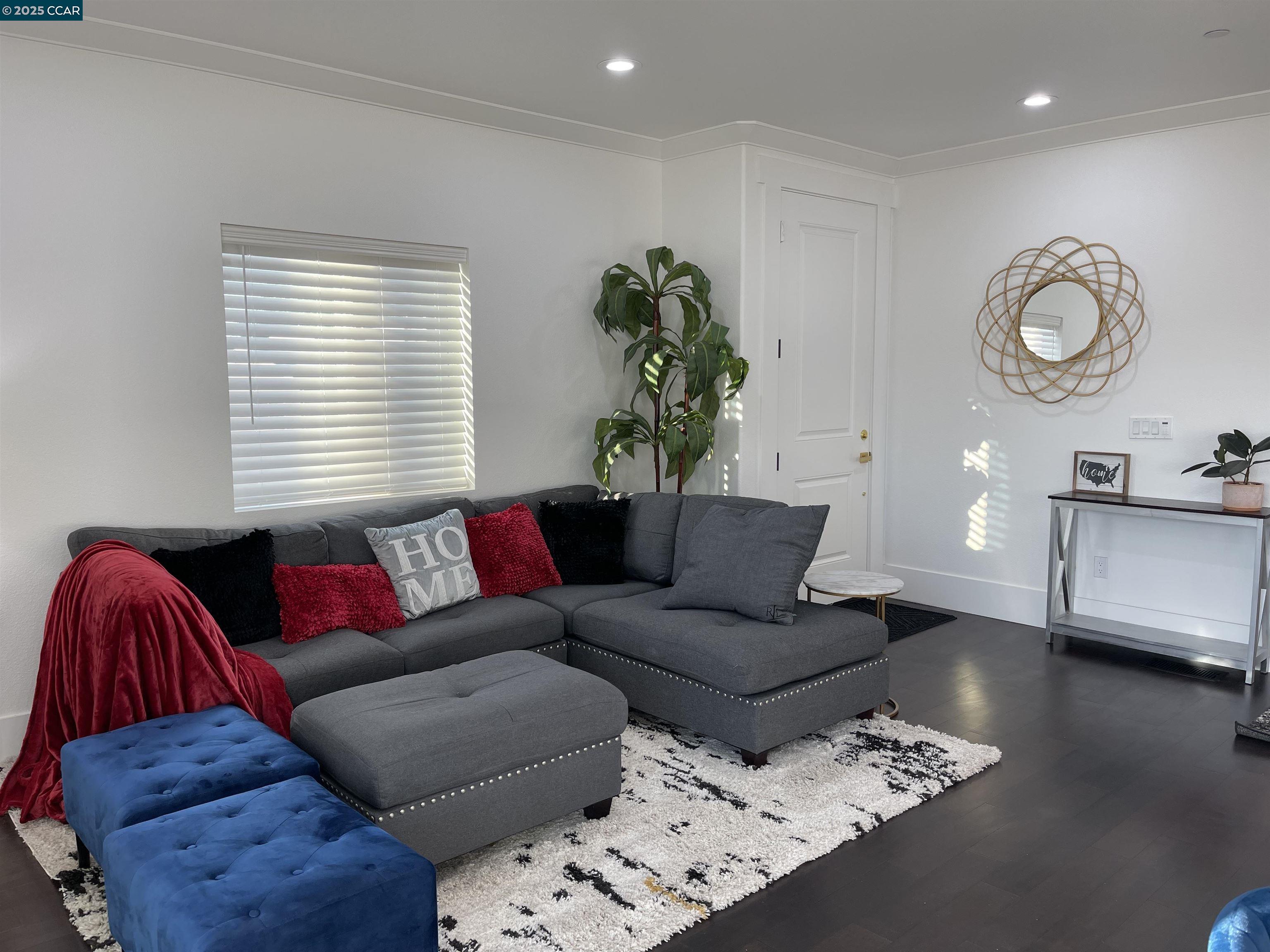 Thumbnail for 1060 Beacon St, Pittsburg, CA 94565