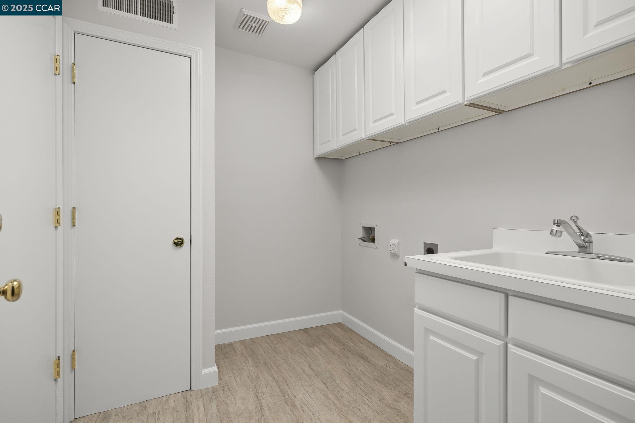 Detail Gallery Image 21 of 34 For 3644 Walnut Ave, Concord,  CA 94519 - 3 Beds | 1 Baths