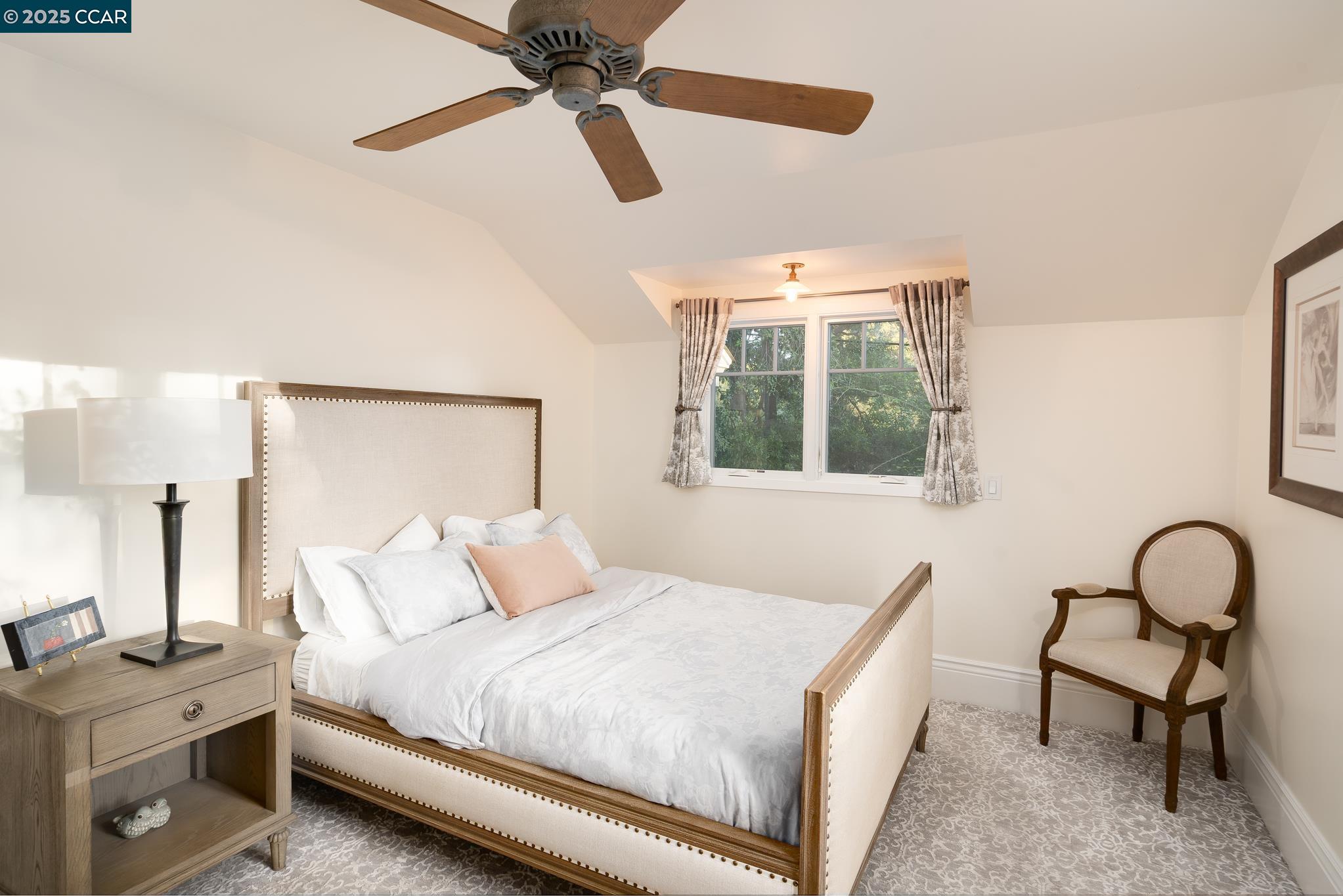 120 El Centro, Diablo, California 94528, 3 Bedrooms Bedrooms, 9 Rooms Rooms,2 BathroomsBathrooms,Residential Lease,For Rent,120 El Centro,41101812