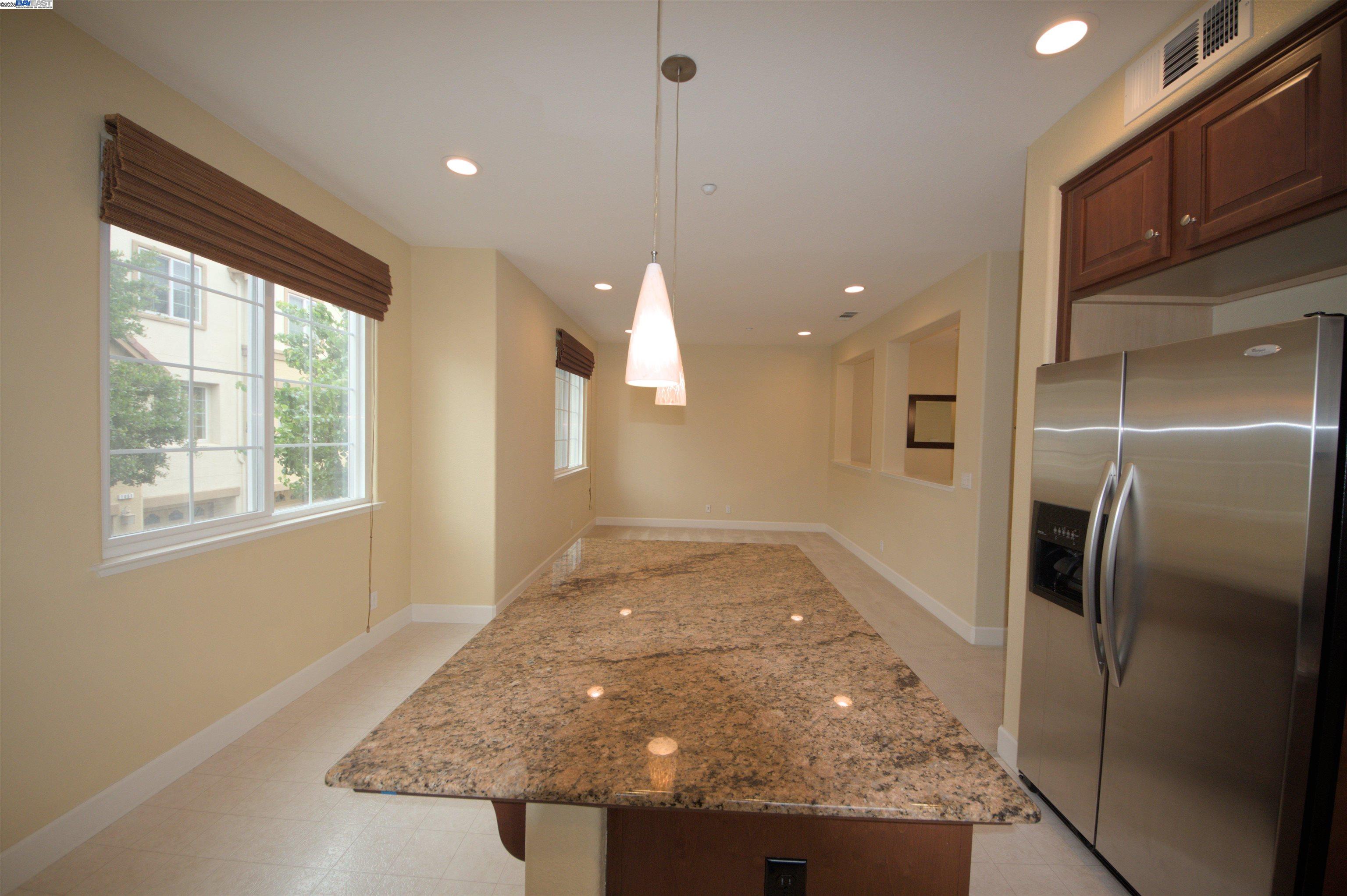 1067 Green St, Union City, California 94587, 3 Bedrooms Bedrooms, 7 Rooms Rooms,2 BathroomsBathrooms,Residential Lease,For Rent,1067 Green St,41101820