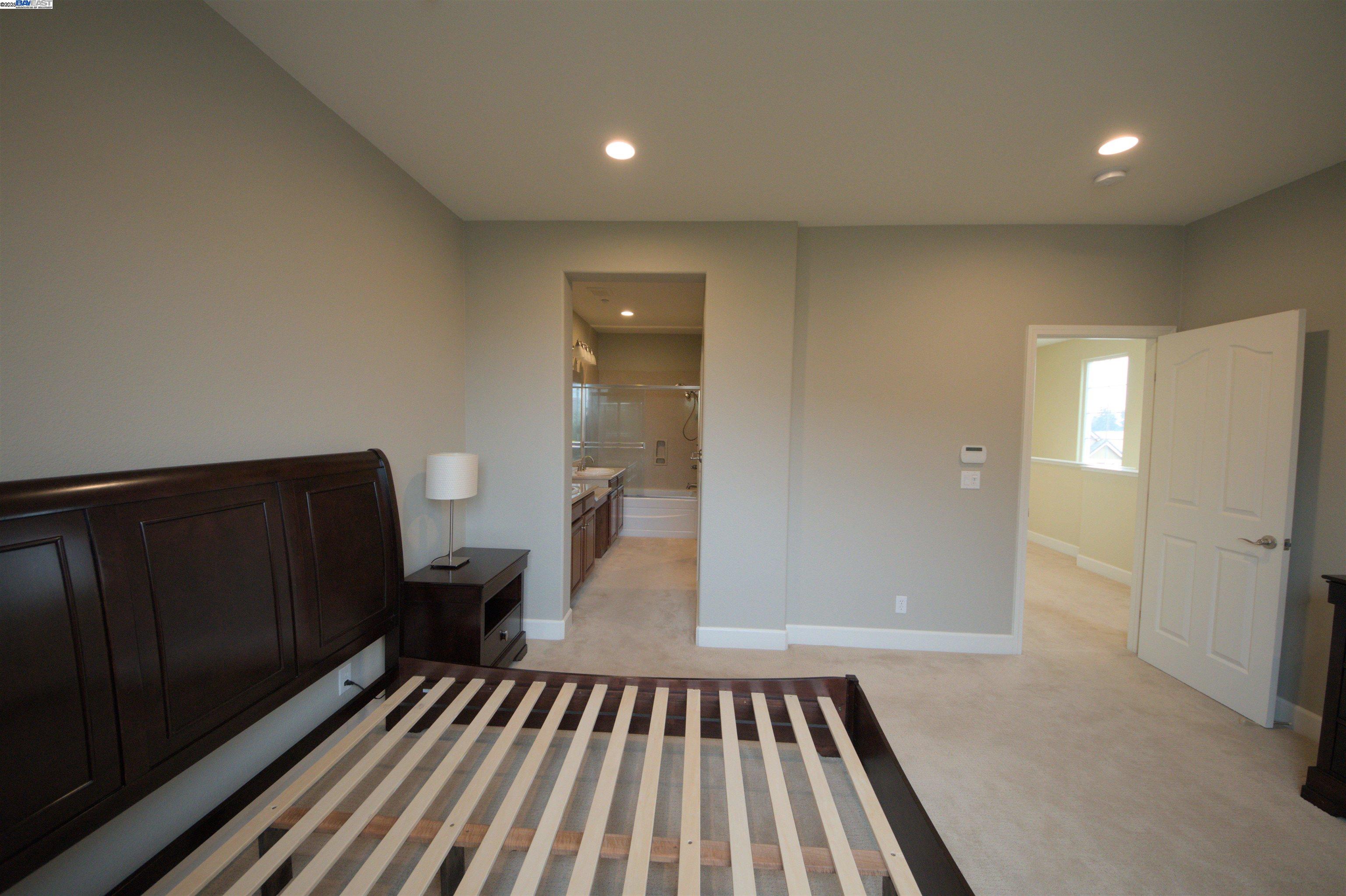 1067 Green St, Union City, California 94587, 3 Bedrooms Bedrooms, 7 Rooms Rooms,2 BathroomsBathrooms,Residential Lease,For Rent,1067 Green St,41101820