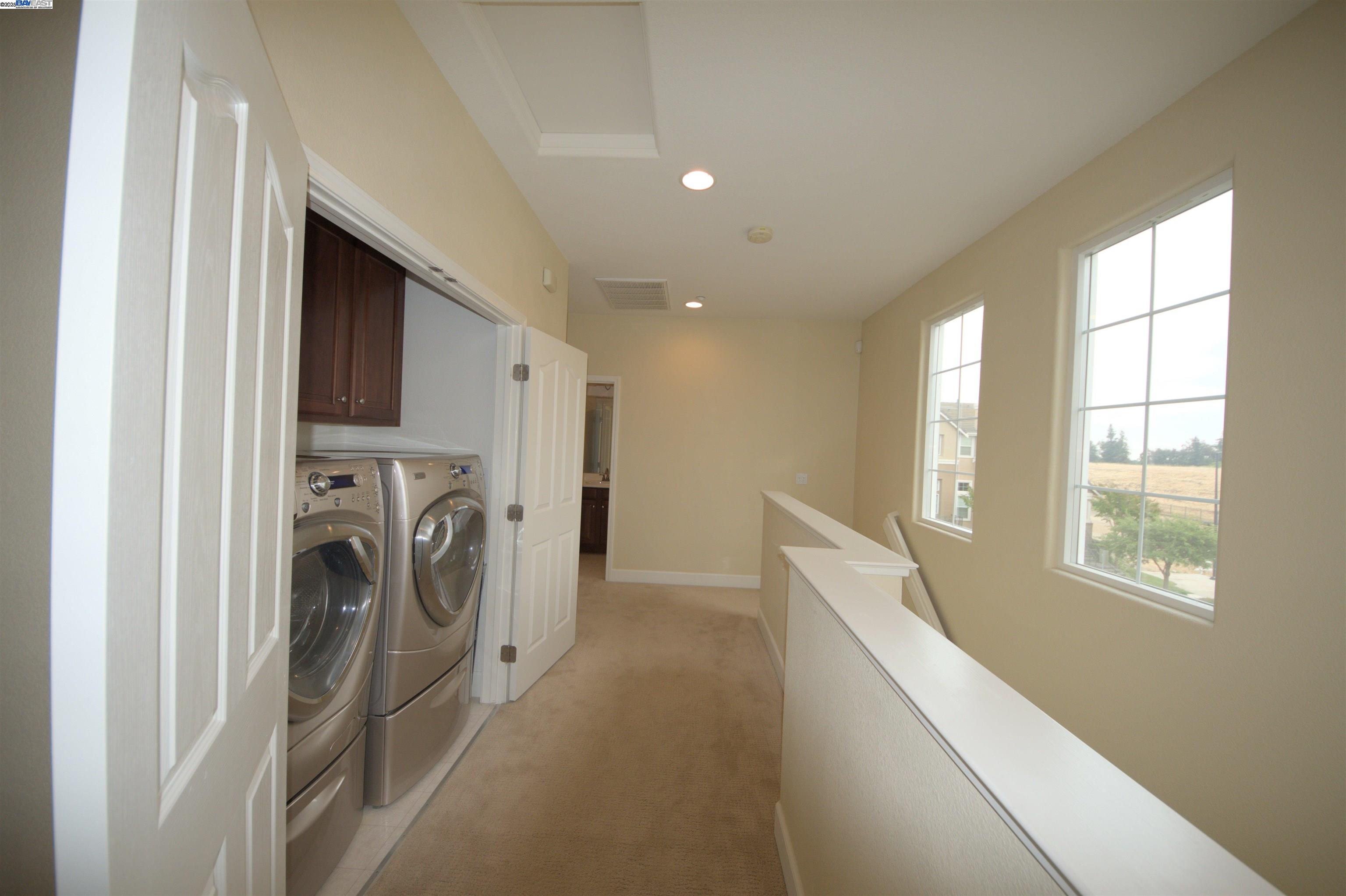 1067 Green St, Union City, California 94587, 3 Bedrooms Bedrooms, 7 Rooms Rooms,2 BathroomsBathrooms,Residential Lease,For Rent,1067 Green St,41101820