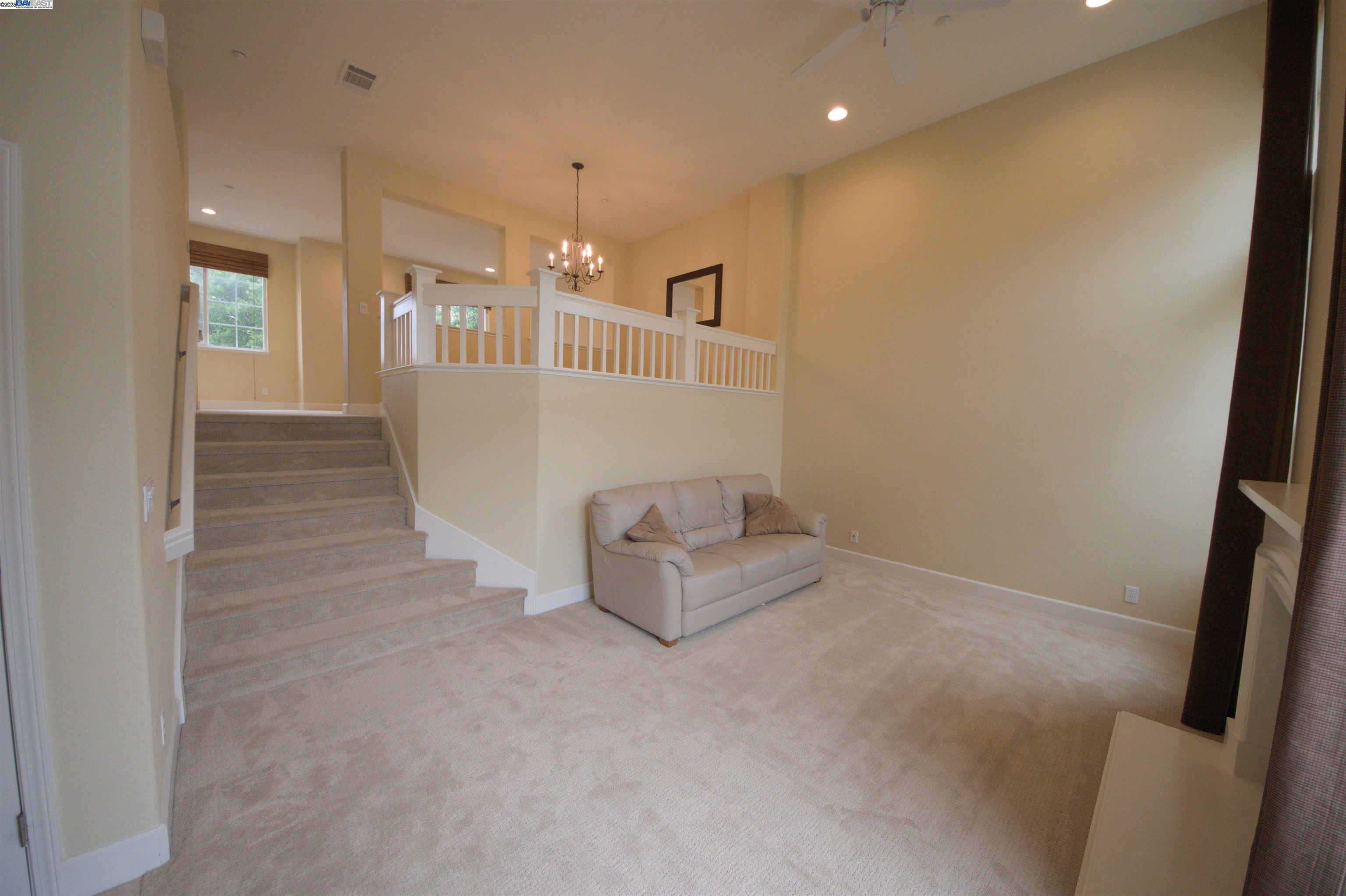 1067 Green St, Union City, California 94587, 3 Bedrooms Bedrooms, 7 Rooms Rooms,2 BathroomsBathrooms,Residential Lease,For Rent,1067 Green St,41101820