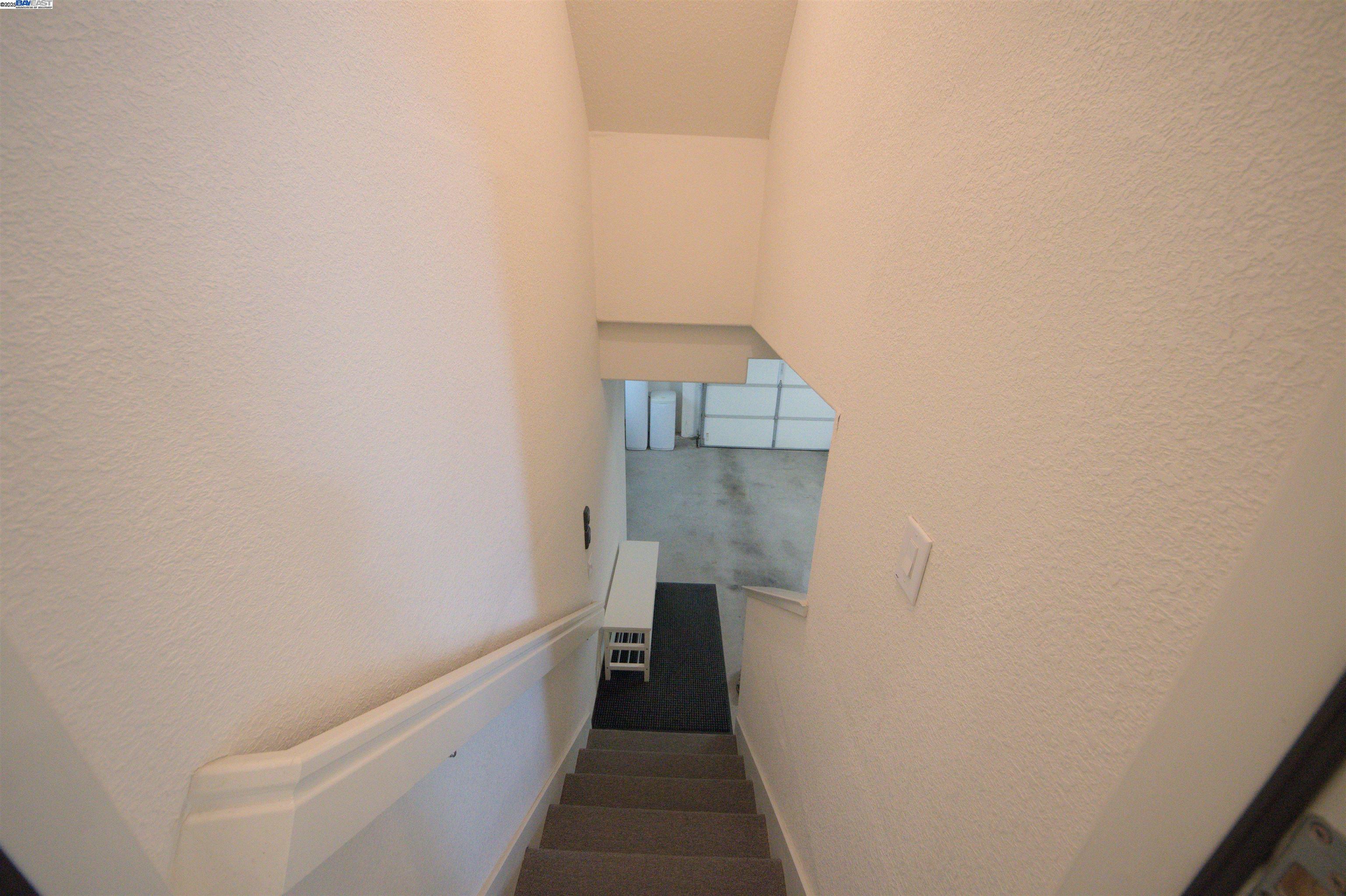 1067 Green St, Union City, California 94587, 3 Bedrooms Bedrooms, 7 Rooms Rooms,2 BathroomsBathrooms,Residential Lease,For Rent,1067 Green St,41101820