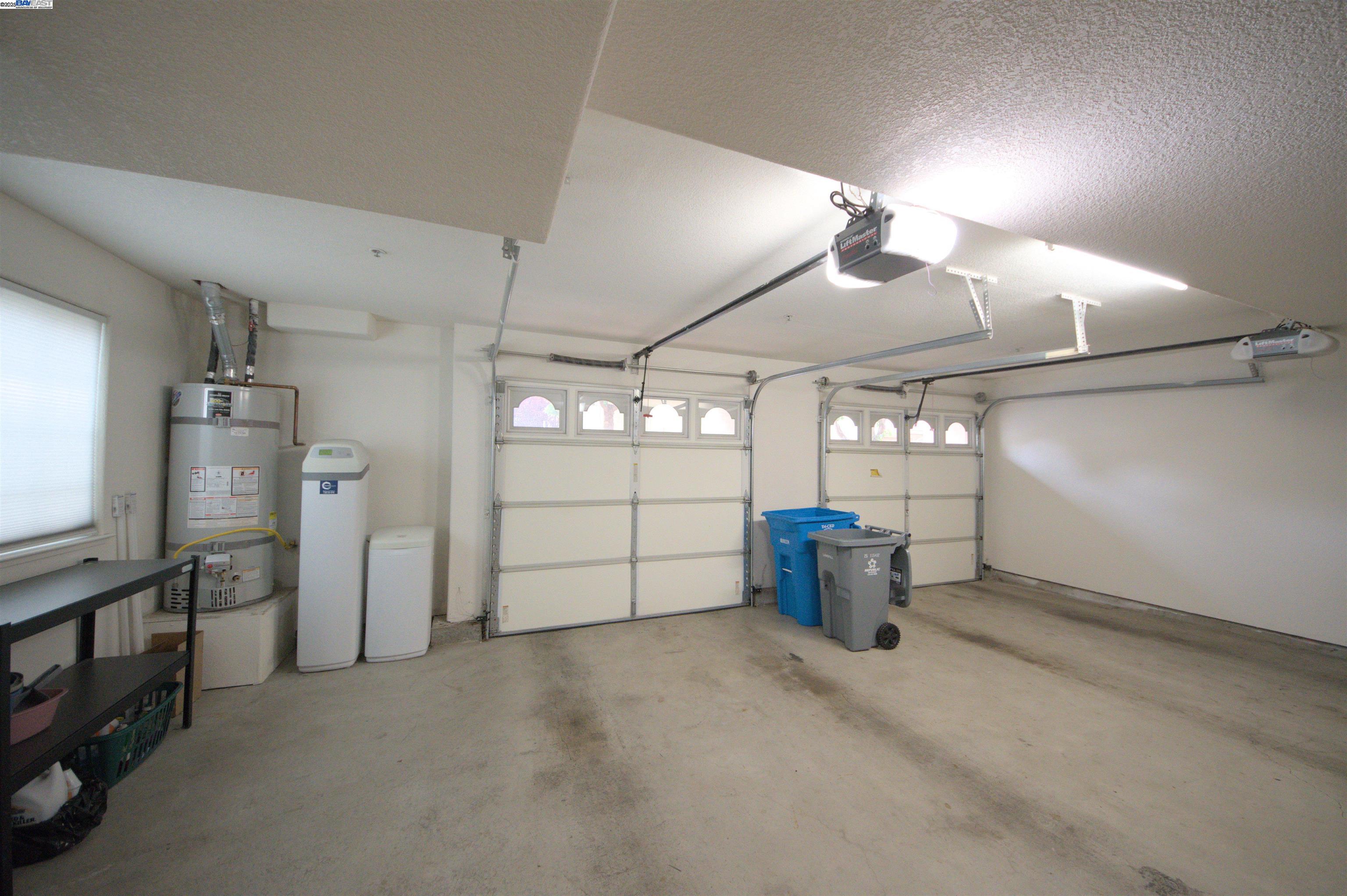 1067 Green St, Union City, California 94587, 3 Bedrooms Bedrooms, 7 Rooms Rooms,2 BathroomsBathrooms,Residential Lease,For Rent,1067 Green St,41101820