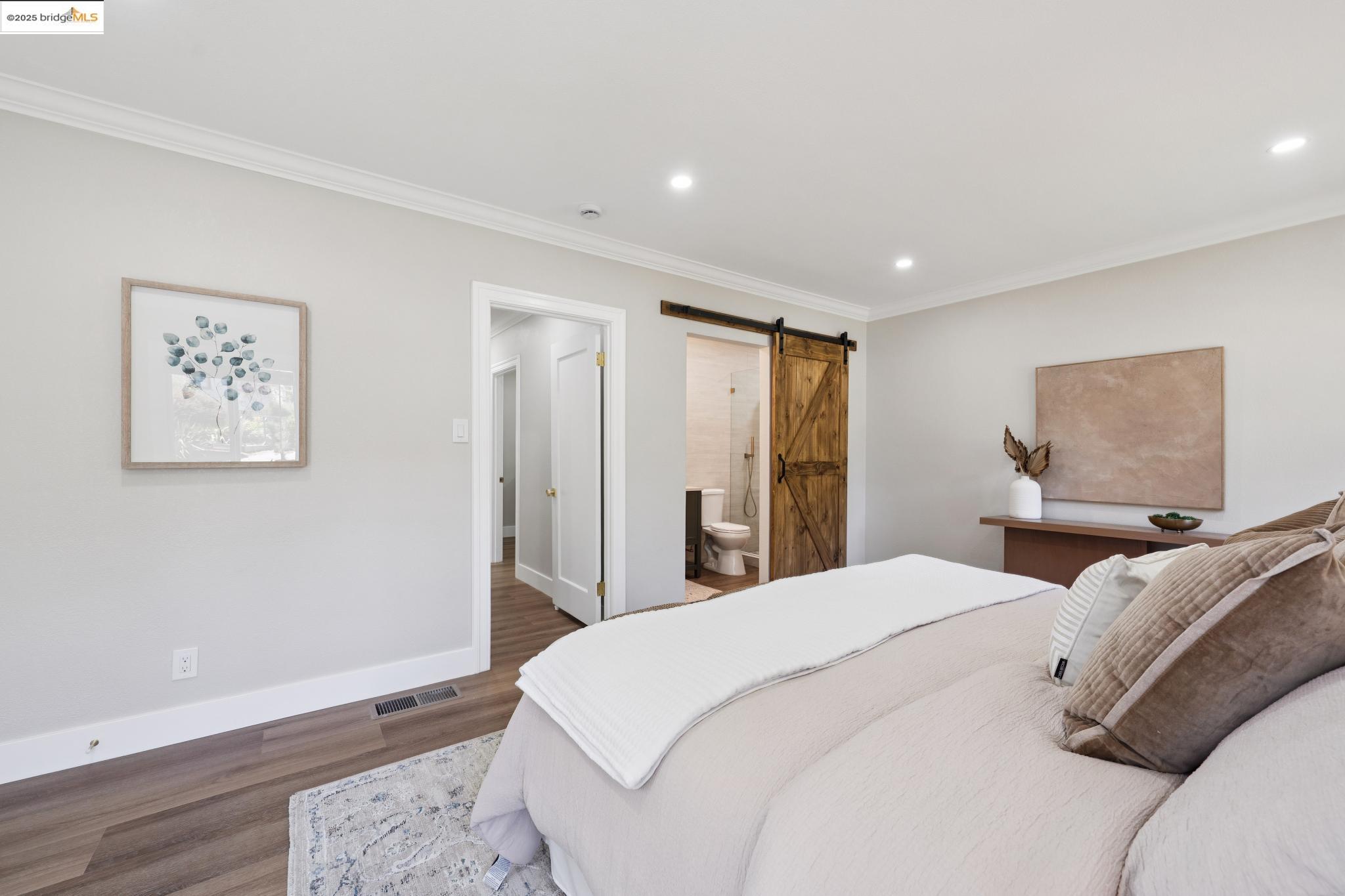 Detail Gallery Image 28 of 58 For 744 Coventry Road, Kensington,  CA 94707 - 4 Beds | 3 Baths