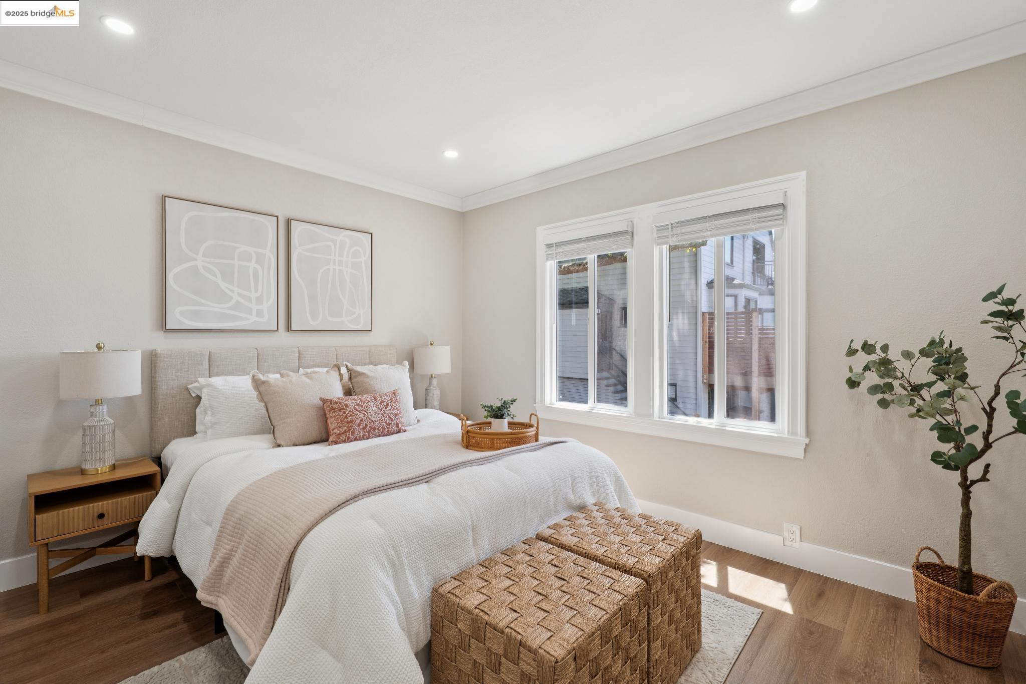 Detail Gallery Image 33 of 58 For 744 Coventry Road, Kensington,  CA 94707 - 4 Beds | 3 Baths