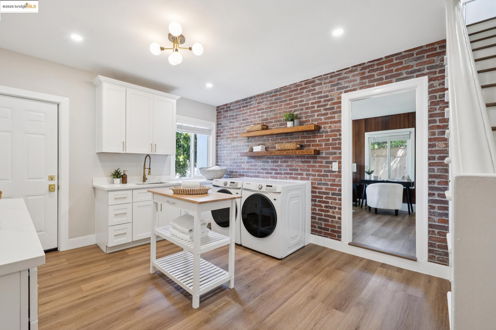 Detail Gallery Image 40 of 58 For 744 Coventry Road, Kensington,  CA 94707 - 4 Beds | 3 Baths