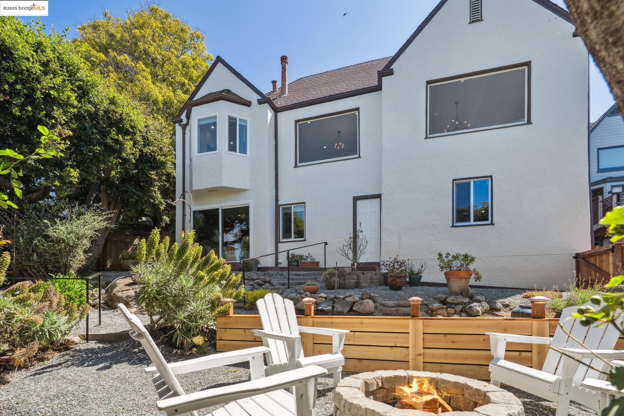 Detail Gallery Image 55 of 58 For 744 Coventry Road, Kensington,  CA 94707 - 4 Beds | 3 Baths