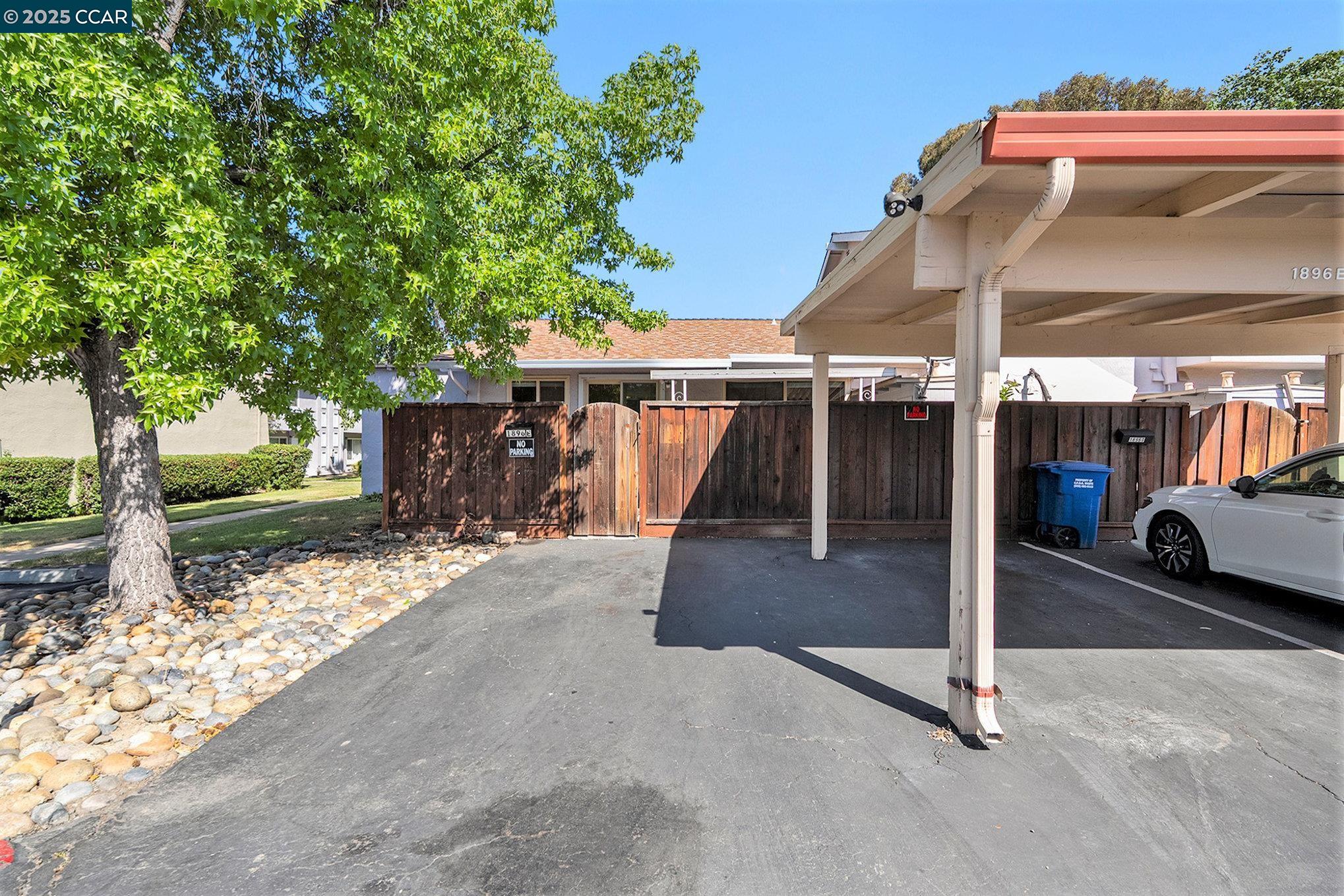 Photo #12: 41101827 Listing: Photo #12