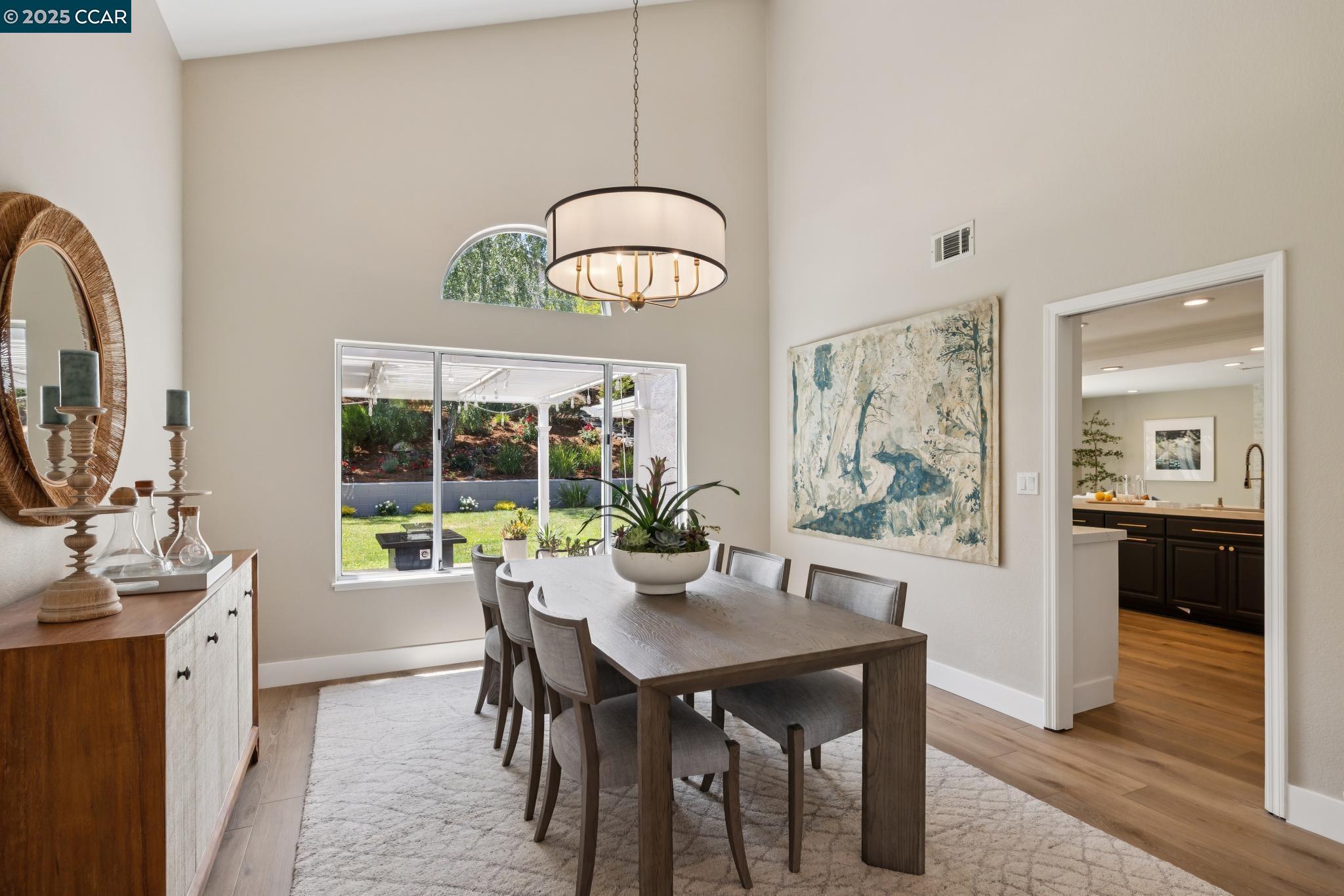 Detail Gallery Image 7 of 60 For 936 Spring Water St, Danville,  CA 94506 - 4 Beds | 3 Baths