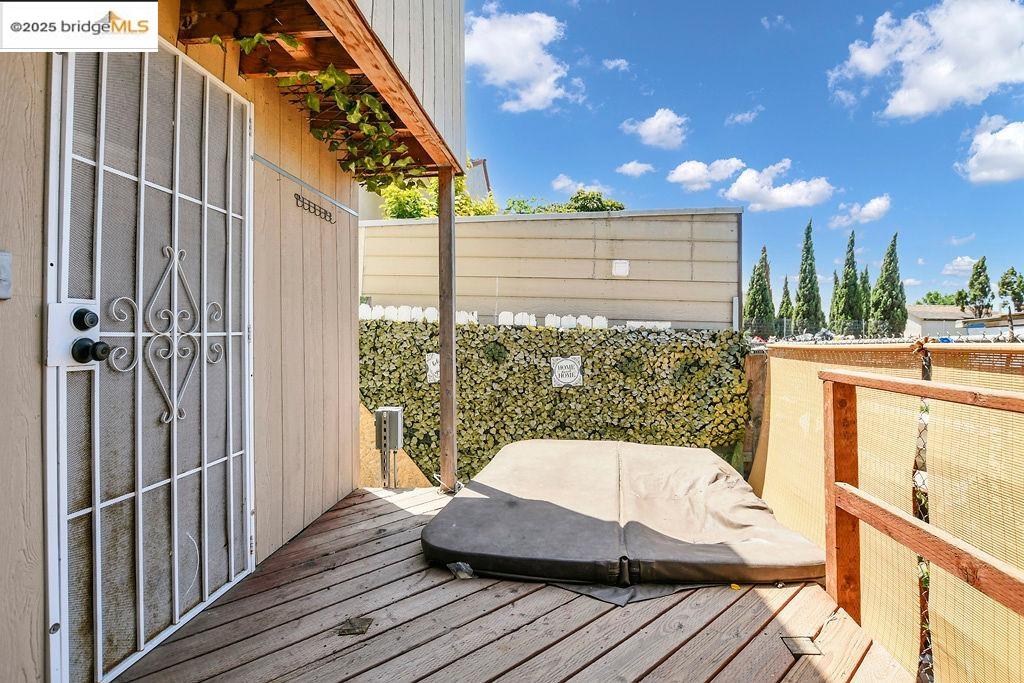 Detail Gallery Image 24 of 30 For 589 5th St, Richmond,  CA 94801 - 2 Beds | 1 Baths