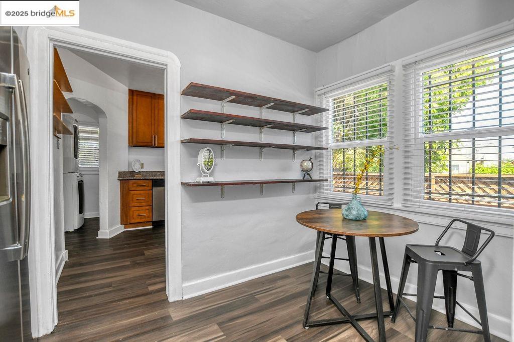 Detail Gallery Image 8 of 30 For 589 5th St, Richmond,  CA 94801 - 2 Beds | 1 Baths