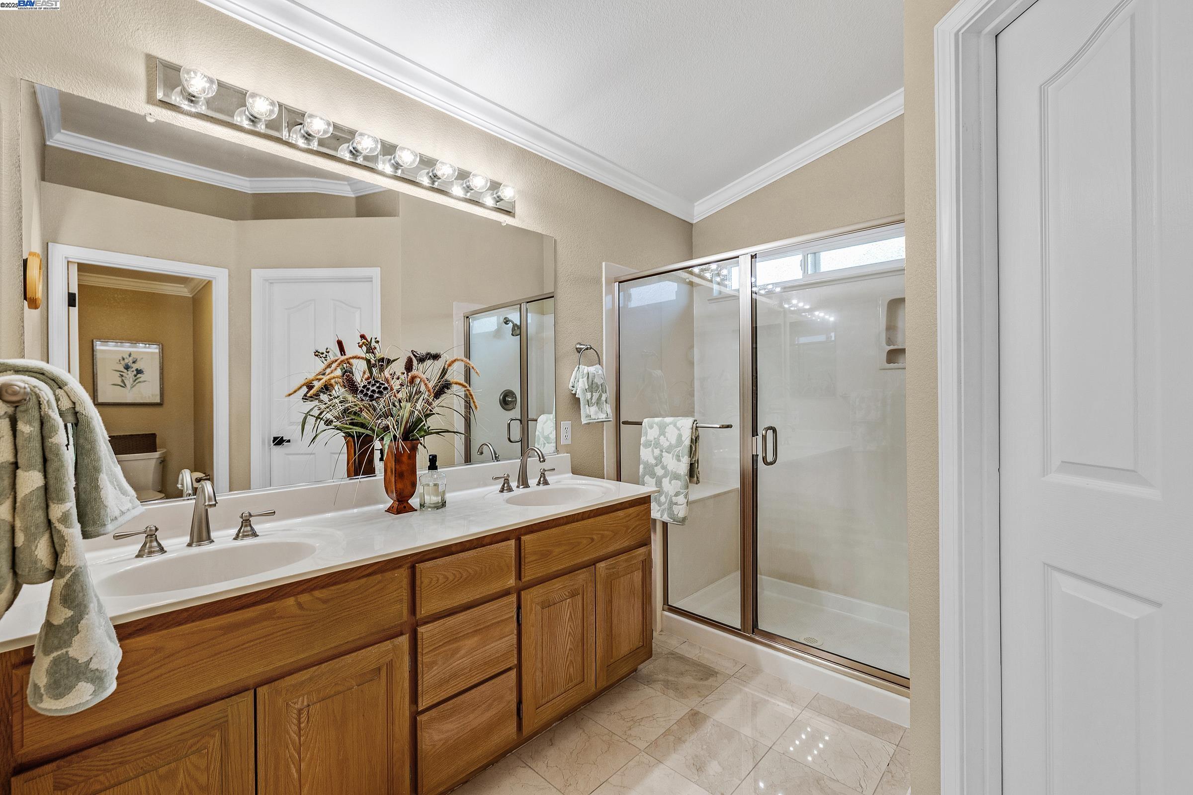 Detail Gallery Image 29 of 59 For 8026 Canyon Creek Cir, Pleasanton,  CA 94588 - 4 Beds | 2/1 Baths