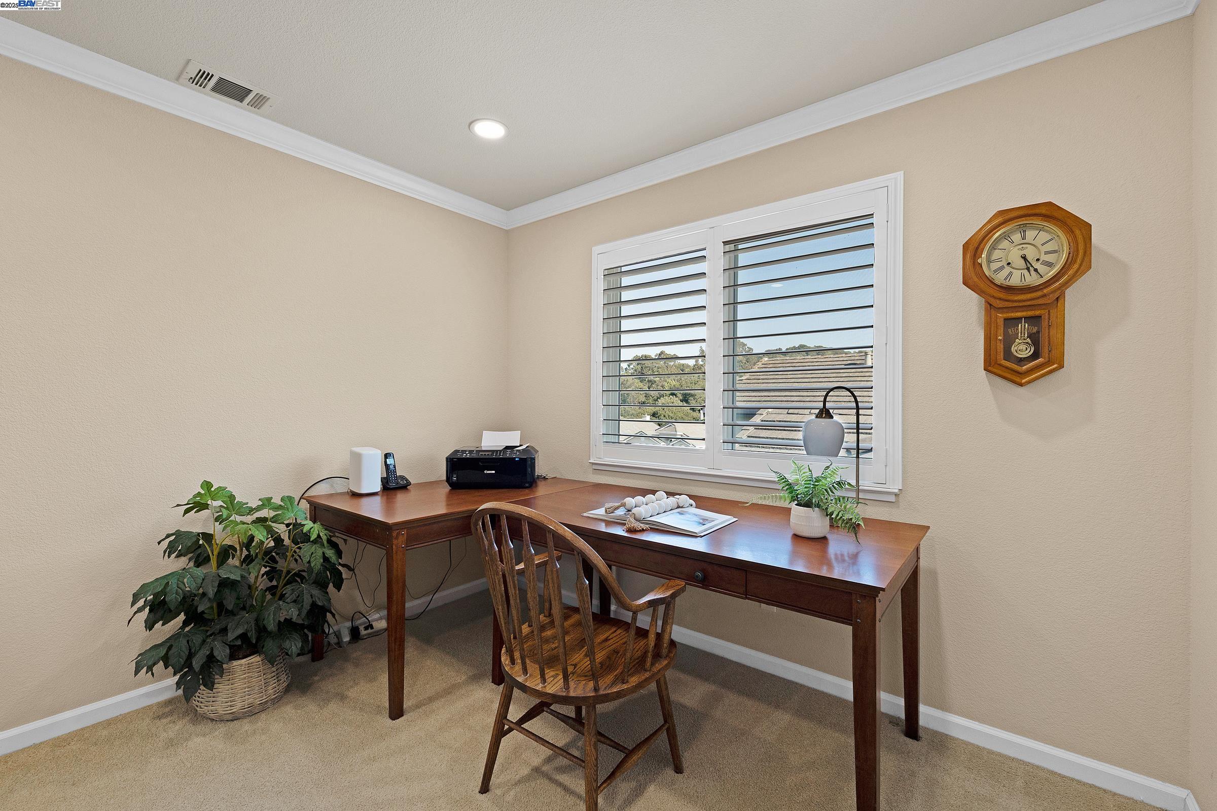 Detail Gallery Image 34 of 59 For 8026 Canyon Creek Cir, Pleasanton,  CA 94588 - 4 Beds | 2/1 Baths