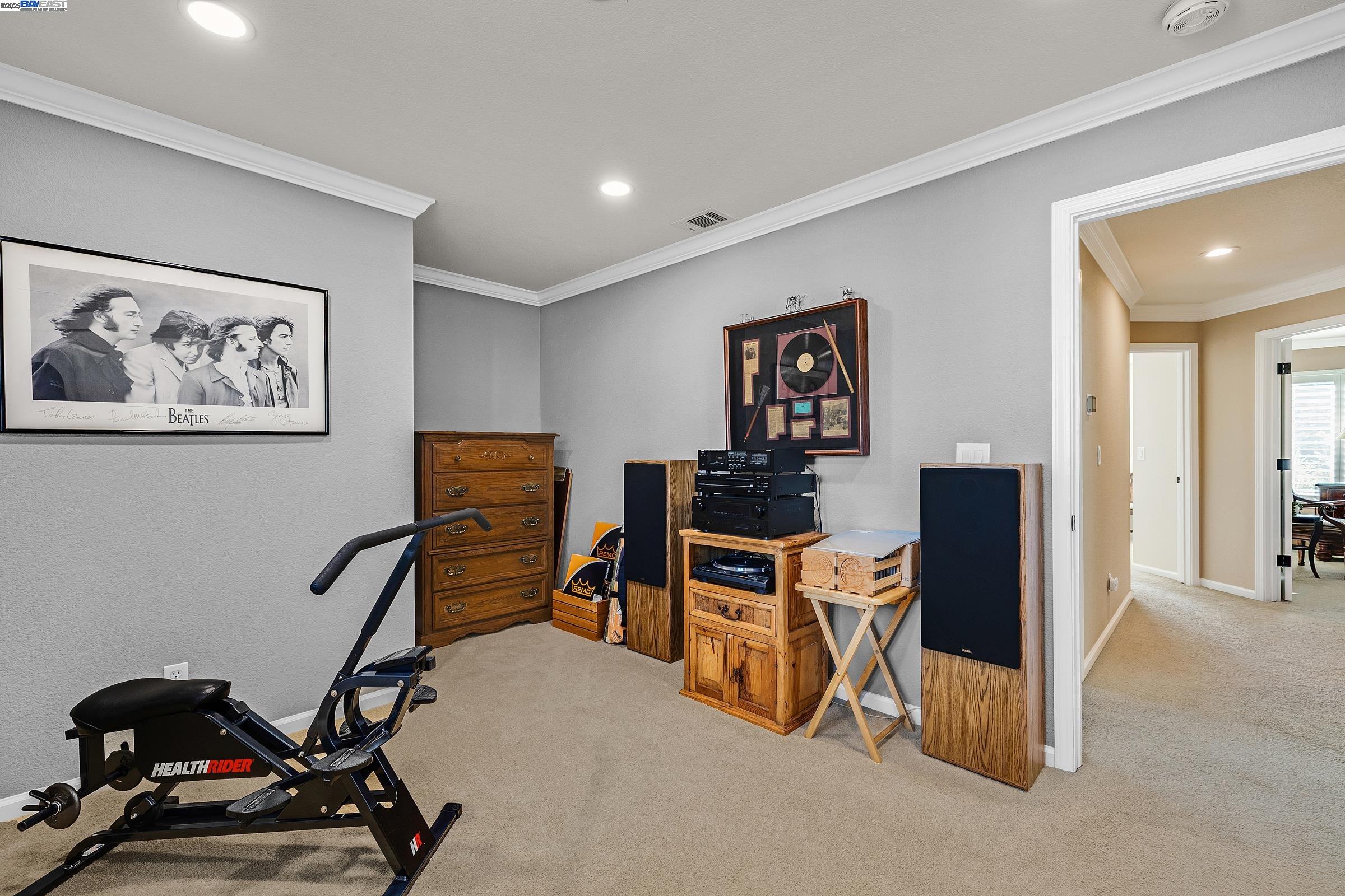 Detail Gallery Image 36 of 59 For 8026 Canyon Creek Cir, Pleasanton,  CA 94588 - 4 Beds | 2/1 Baths