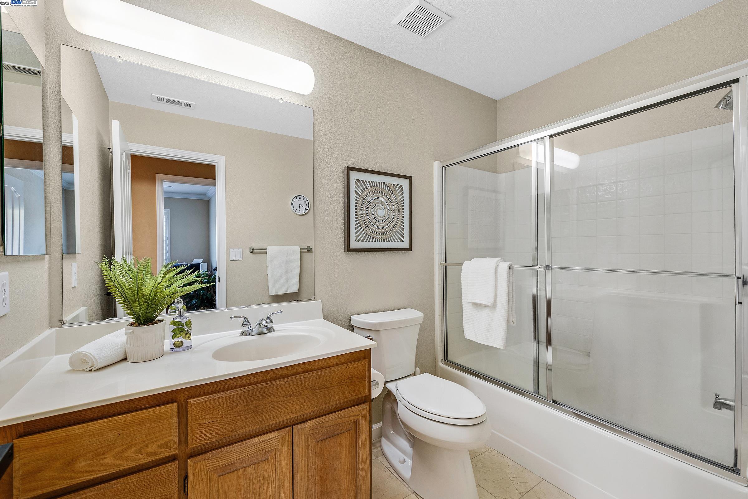 Detail Gallery Image 37 of 59 For 8026 Canyon Creek Cir, Pleasanton,  CA 94588 - 4 Beds | 2/1 Baths