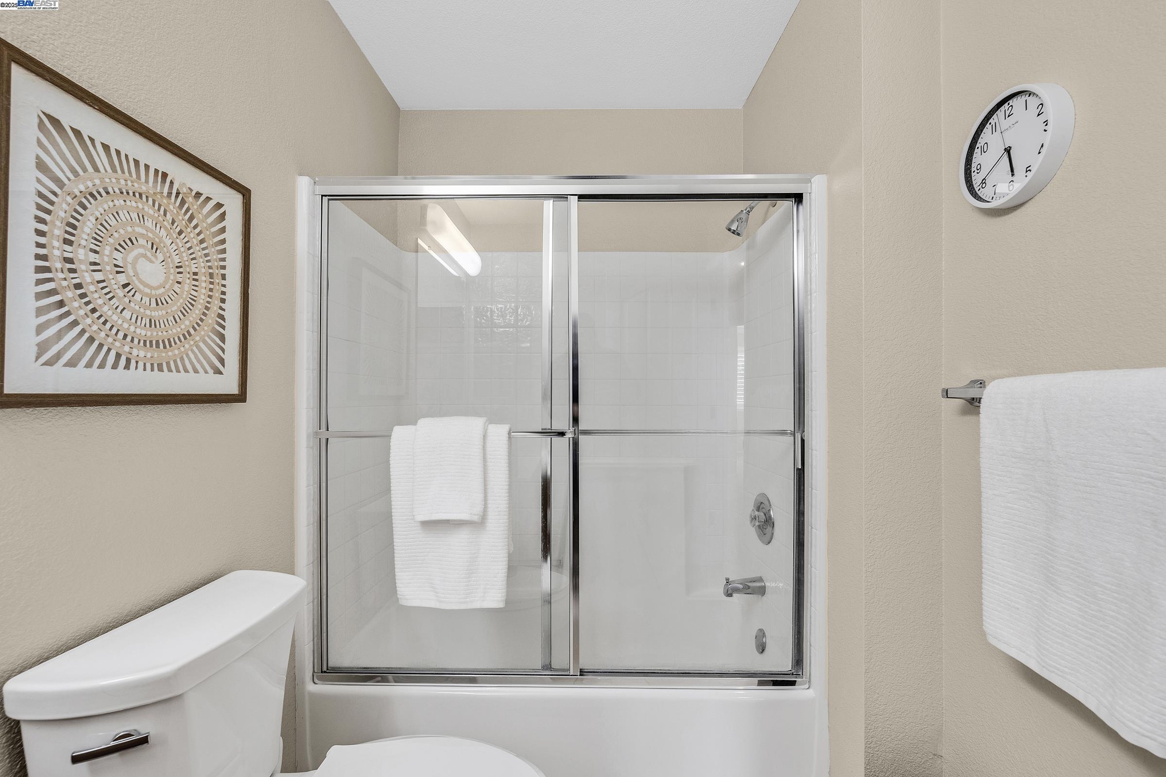 Detail Gallery Image 38 of 59 For 8026 Canyon Creek Cir, Pleasanton,  CA 94588 - 4 Beds | 2/1 Baths