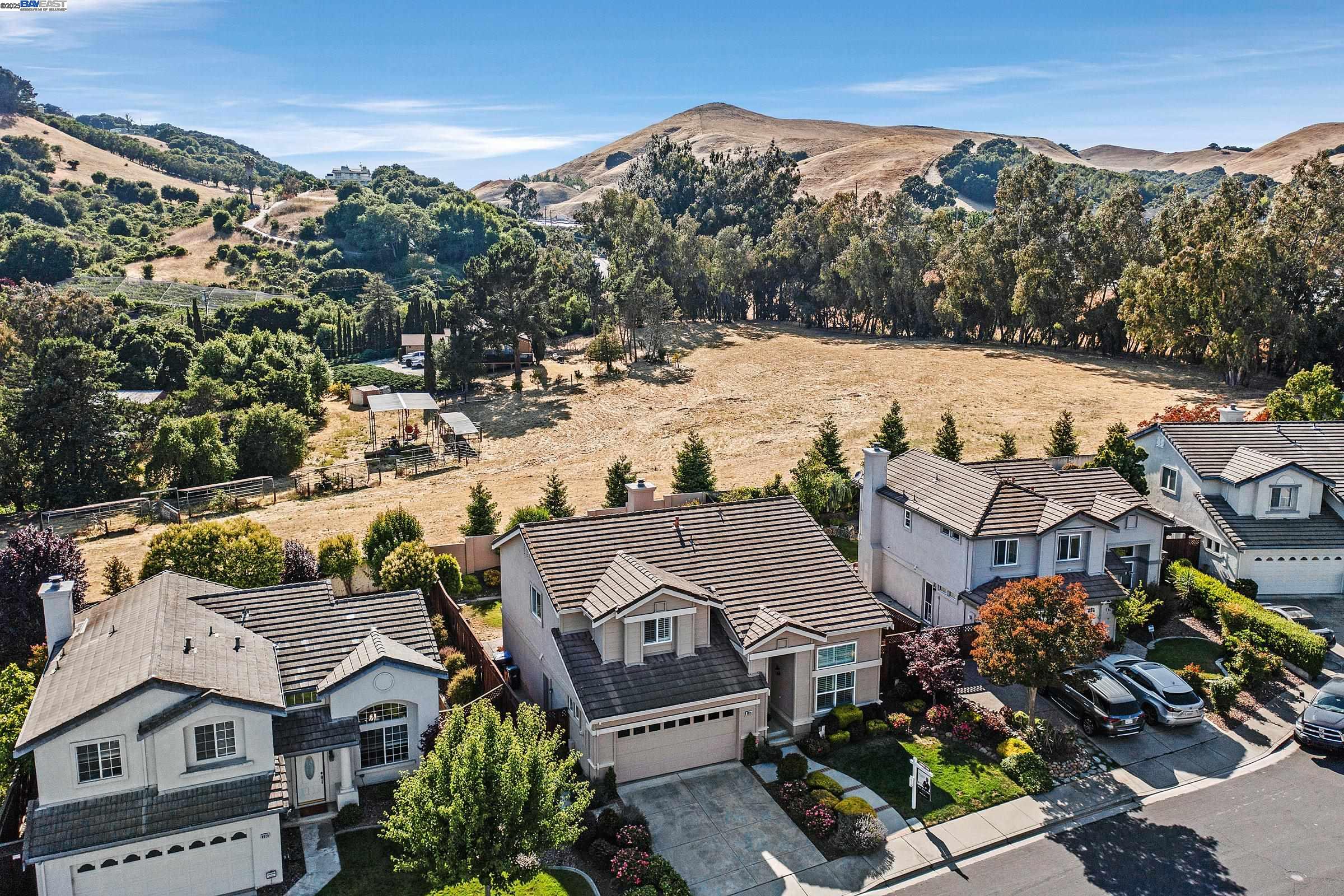 Detail Gallery Image 50 of 59 For 8026 Canyon Creek Cir, Pleasanton,  CA 94588 - 4 Beds | 2/1 Baths