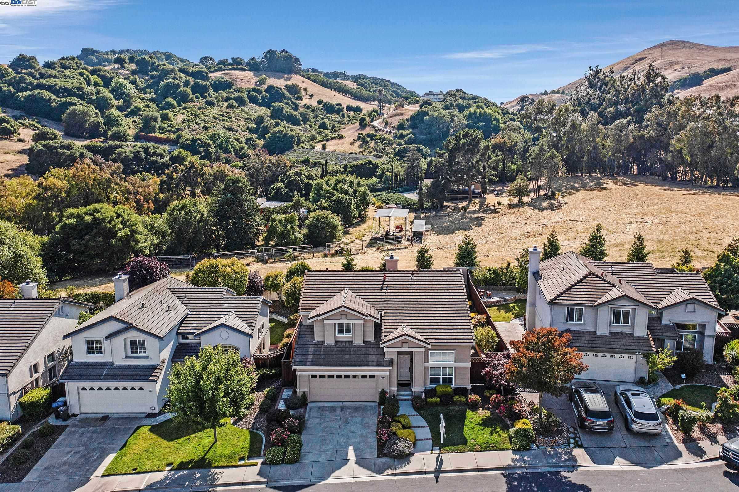 Detail Gallery Image 51 of 59 For 8026 Canyon Creek Cir, Pleasanton,  CA 94588 - 4 Beds | 2/1 Baths