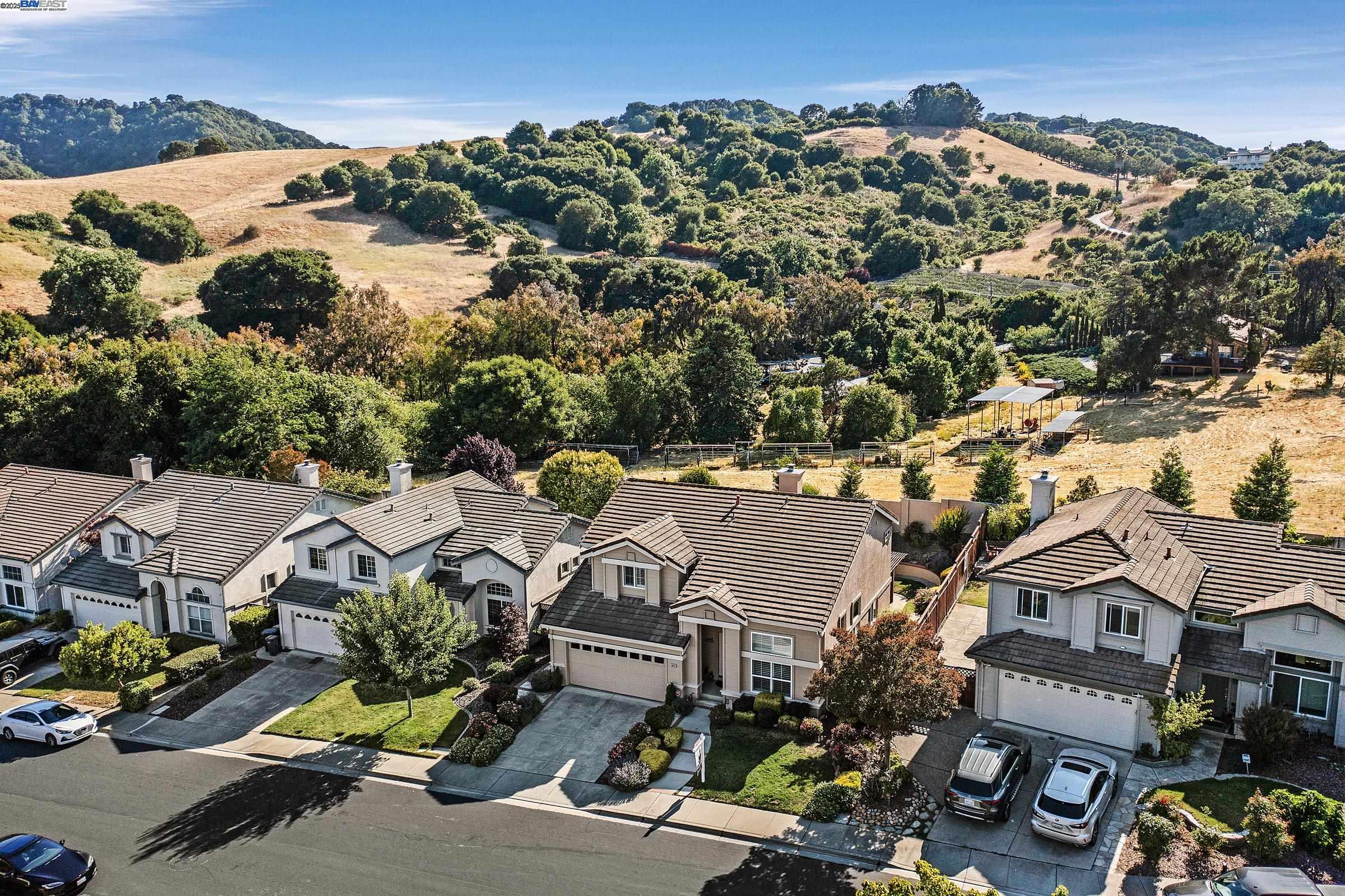 Detail Gallery Image 52 of 59 For 8026 Canyon Creek Cir, Pleasanton,  CA 94588 - 4 Beds | 2/1 Baths