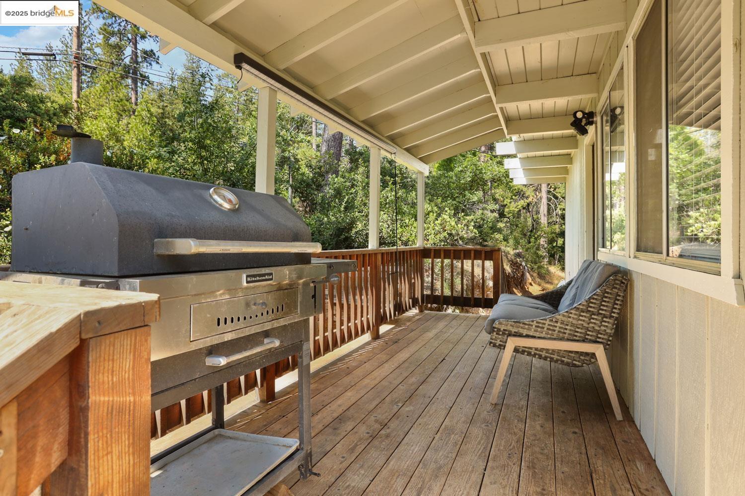 Detail Gallery Image 13 of 58 For 19725 Old Highway 120, Groveland,  CA 95321 - 4 Beds | 2 Baths