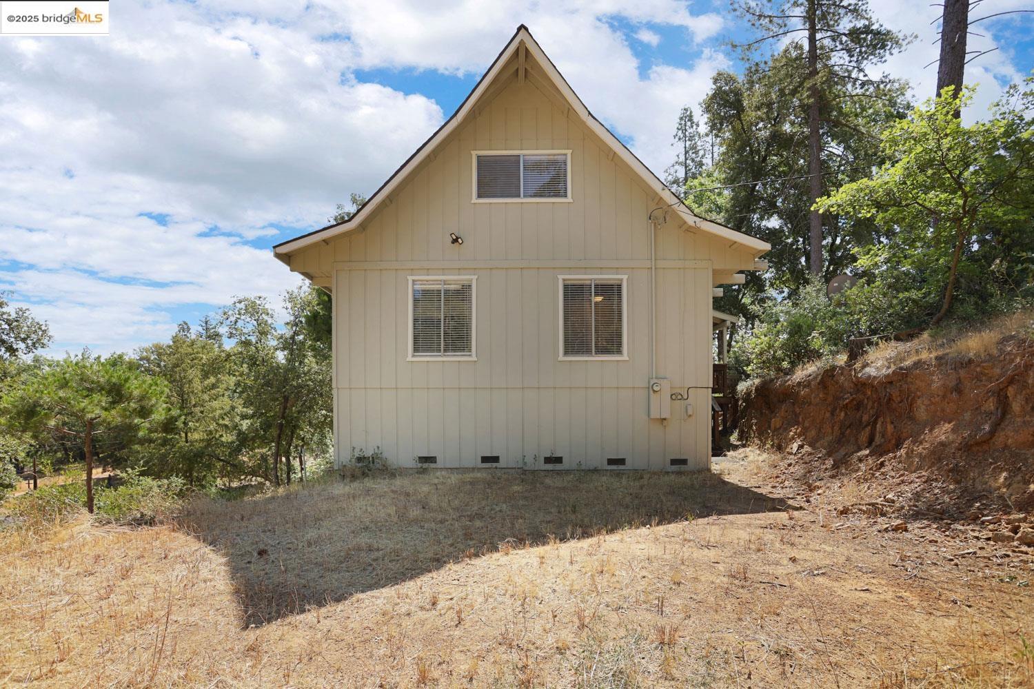 Detail Gallery Image 16 of 58 For 19725 Old Highway 120, Groveland,  CA 95321 - 4 Beds | 2 Baths