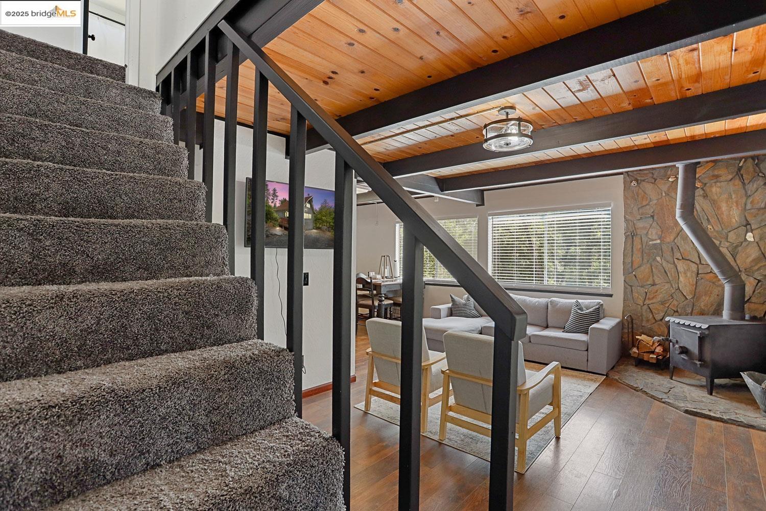 Detail Gallery Image 44 of 58 For 19725 Old Highway 120, Groveland,  CA 95321 - 4 Beds | 2 Baths