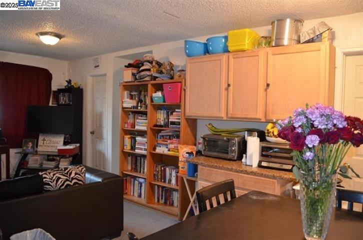 Detail Gallery Image 7 of 16 For 487 Hearn Ave, Santa Rosa,  CA 95407 - – Beds | – Baths