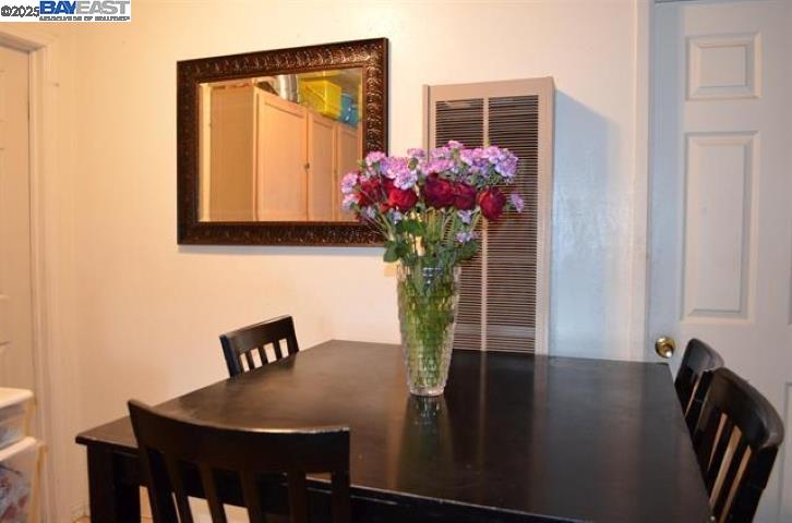 Detail Gallery Image 10 of 16 For 487 Hearn Ave, Santa Rosa,  CA 95407 - – Beds | – Baths