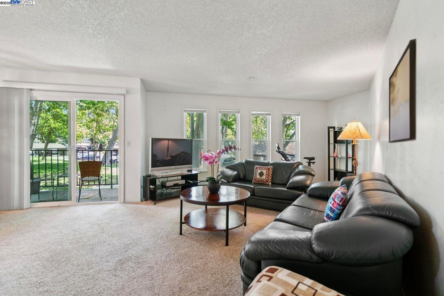 Photo #2: 41101849 Listing 