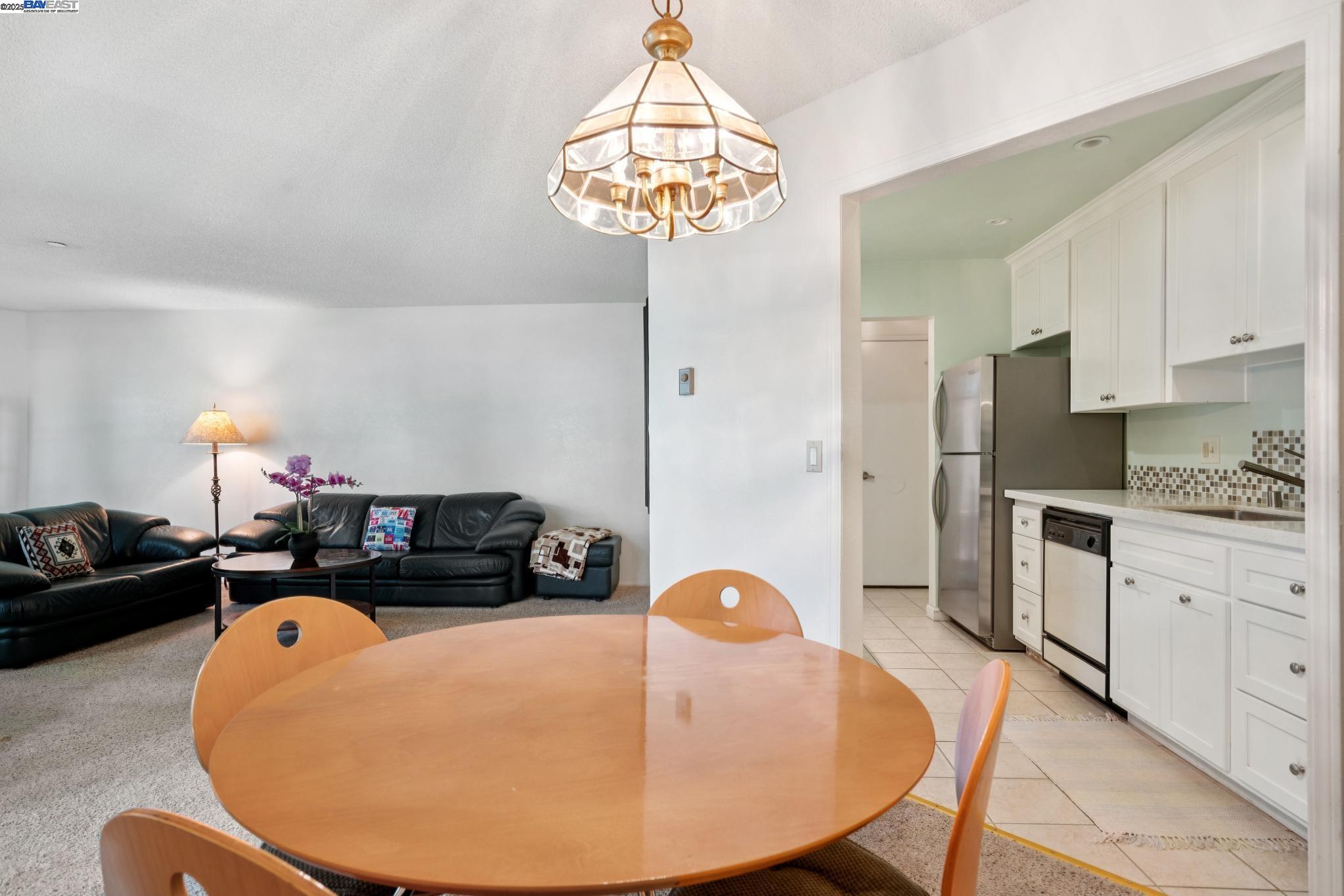 Photo #9: 41101849 Listing: Photo #9