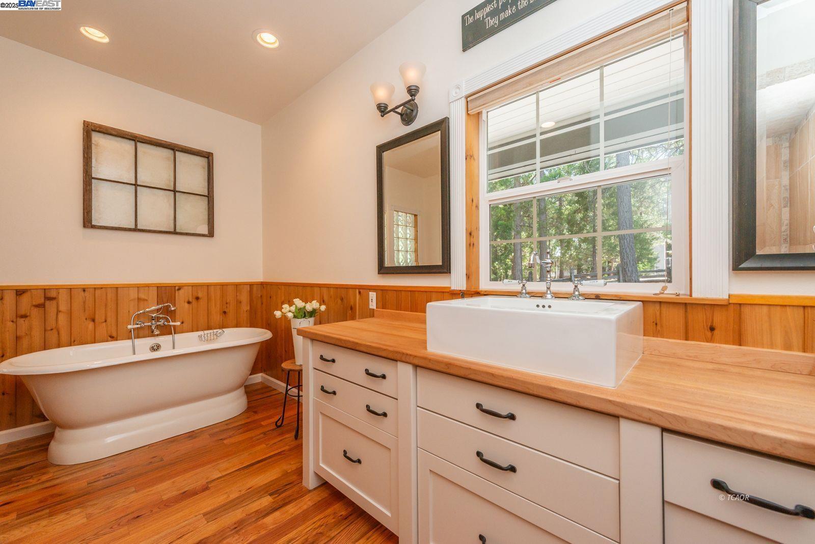 Detail Gallery Image 22 of 50 For 100&50 Eleanore Ln, Trinity Center,  CA 96091 - 4 Beds | 3/2 Baths
