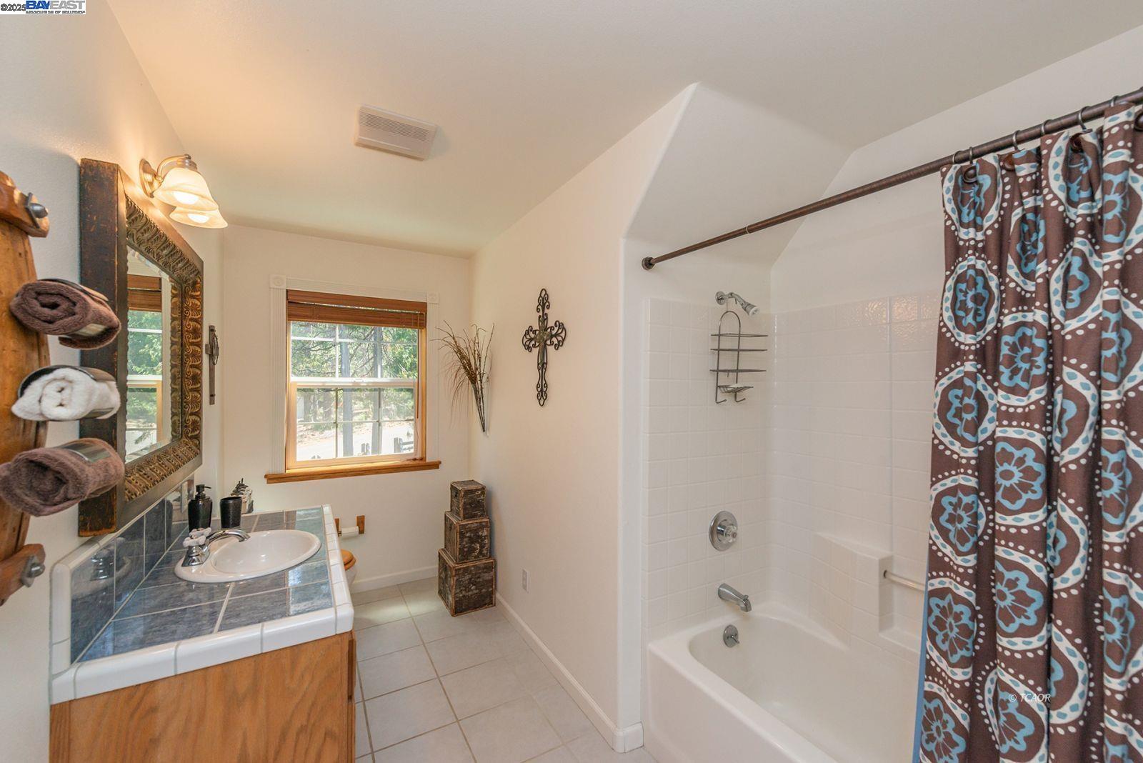 Detail Gallery Image 24 of 50 For 100&50 Eleanore Ln, Trinity Center,  CA 96091 - 4 Beds | 3/2 Baths