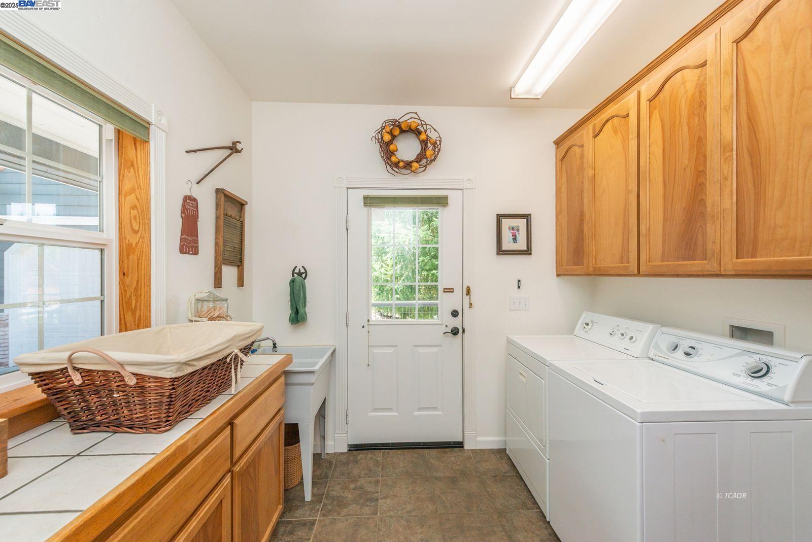 Detail Gallery Image 29 of 50 For 100&50 Eleanore Ln, Trinity Center,  CA 96091 - 4 Beds | 3/2 Baths