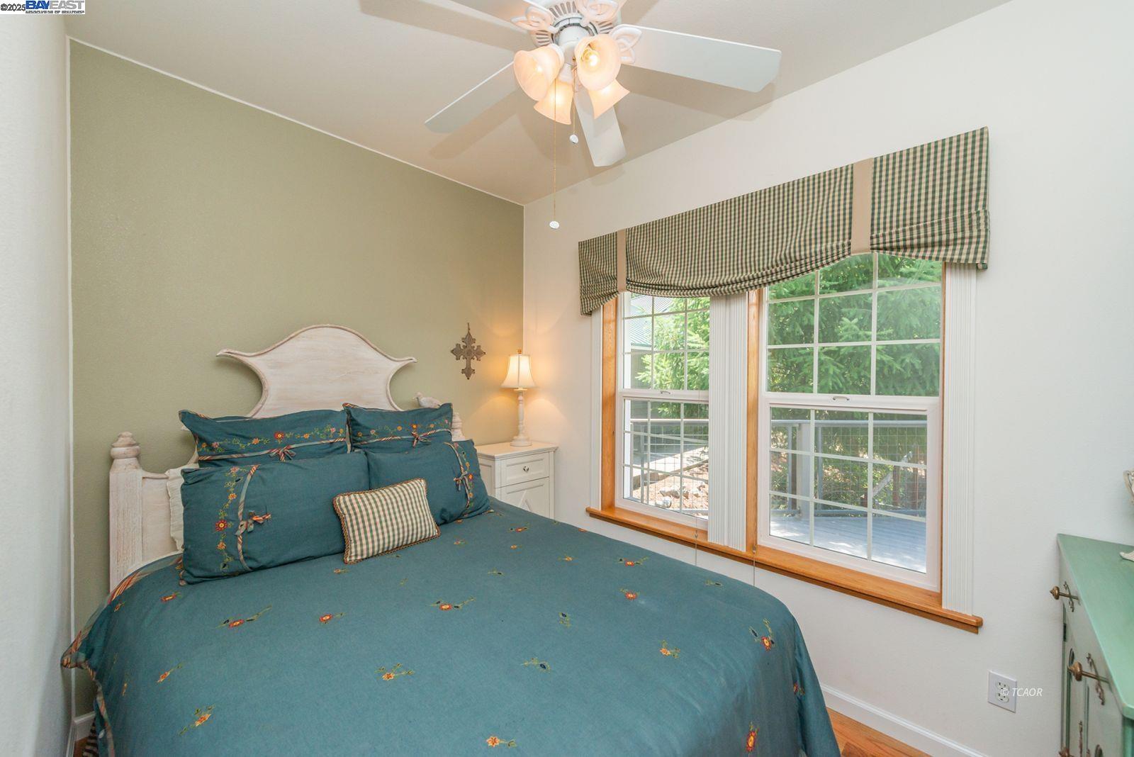 Detail Gallery Image 30 of 50 For 100&50 Eleanore Ln, Trinity Center,  CA 96091 - 4 Beds | 3/2 Baths