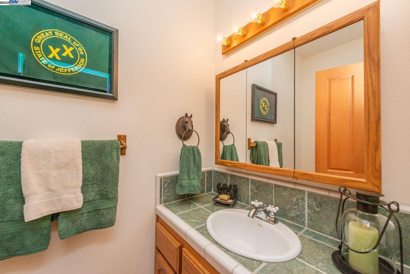 Detail Gallery Image 31 of 50 For 100&50 Eleanore Ln, Trinity Center,  CA 96091 - 4 Beds | 3/2 Baths
