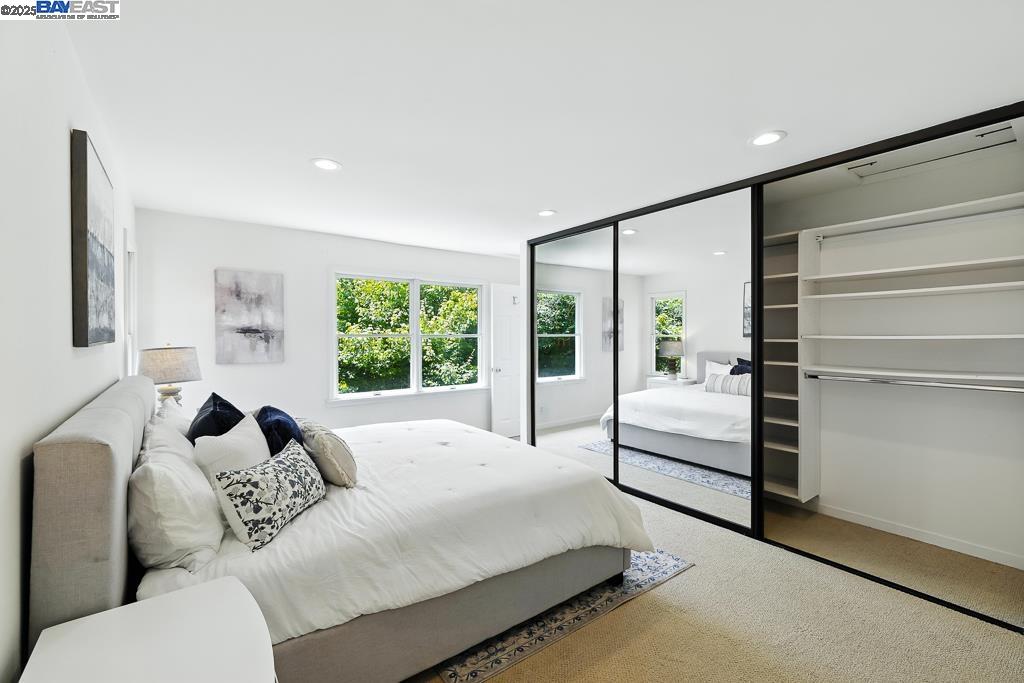 Detail Gallery Image 16 of 20 For 357 Centre Ct, Alameda,  CA 94502 - 3 Beds | 2/1 Baths