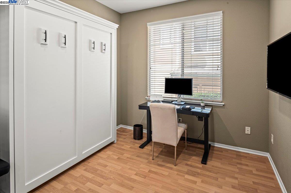 Detail Gallery Image 18 of 53 For 23110 Canyon Terrace Dr, Castro Valley,  CA 94552 - 3 Beds | 2/1 Baths