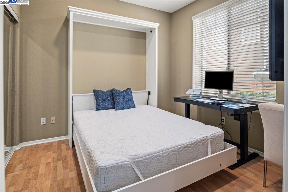 Detail Gallery Image 22 of 53 For 23110 Canyon Terrace Dr, Castro Valley,  CA 94552 - 3 Beds | 2/1 Baths