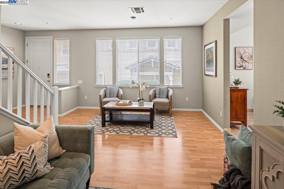 Photo #6: 41101854 Listing 