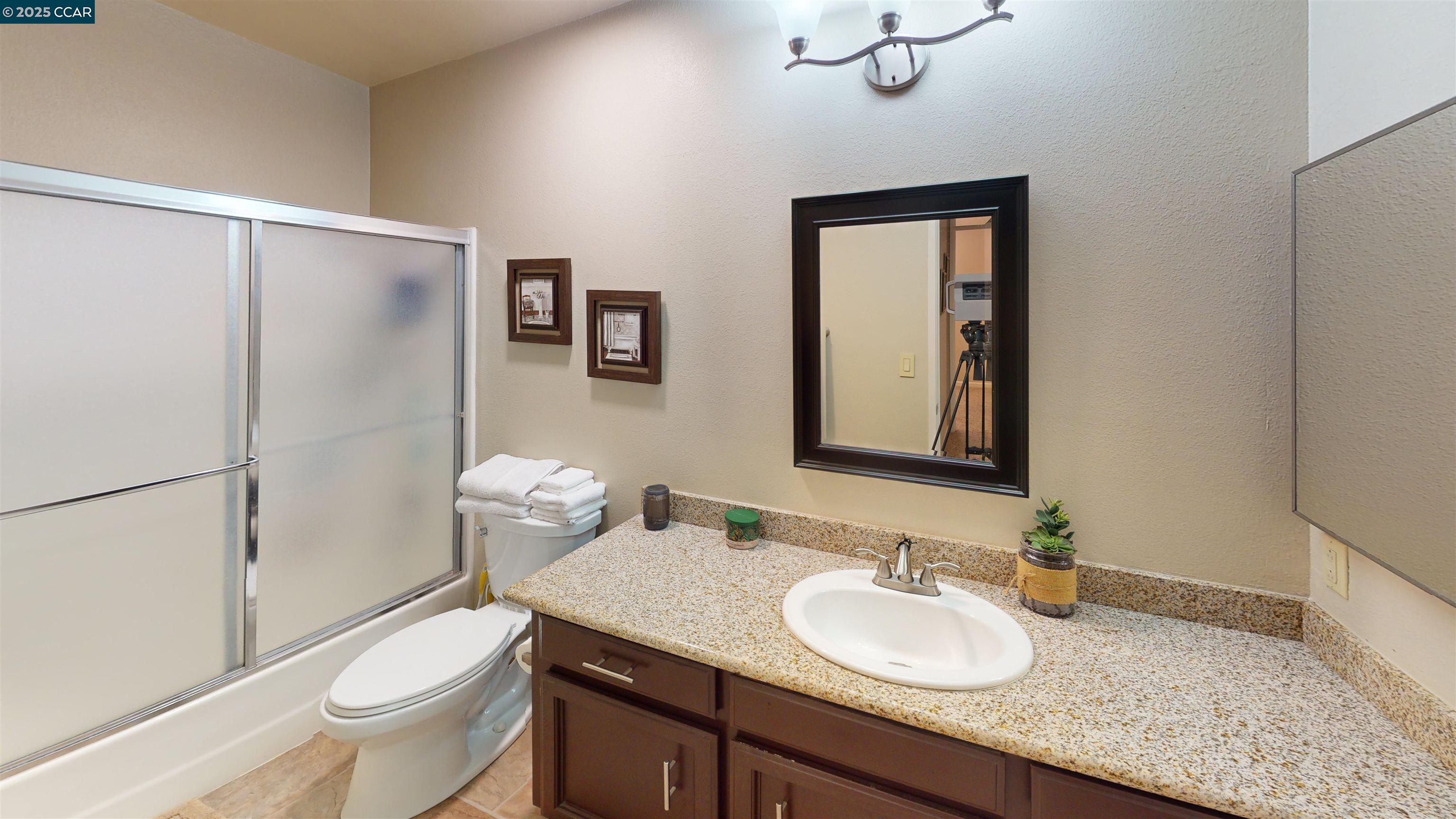 Photo #15: 41101855 Listing: Photo #15