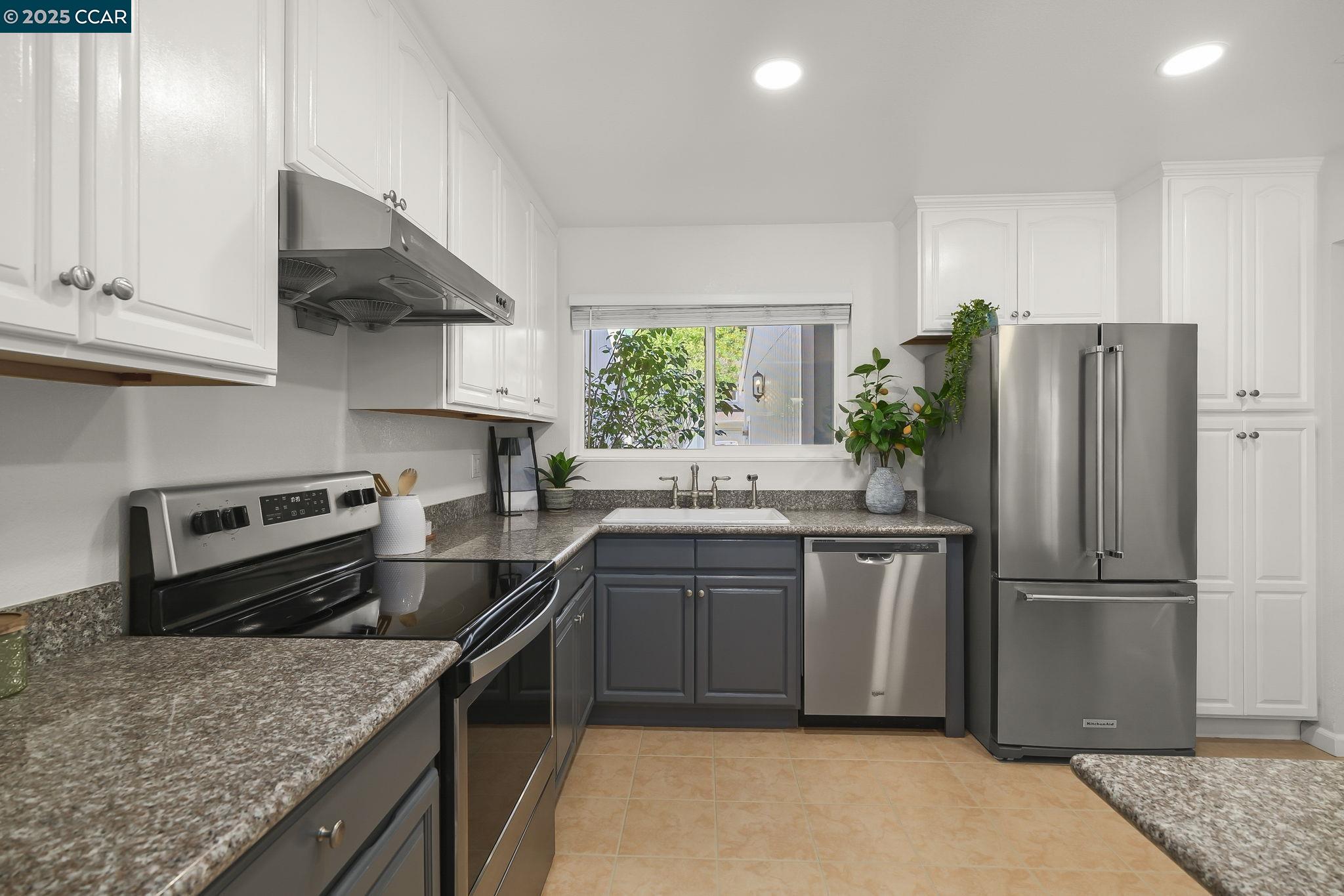 Photo #8: 41101865 Listing: Photo #8