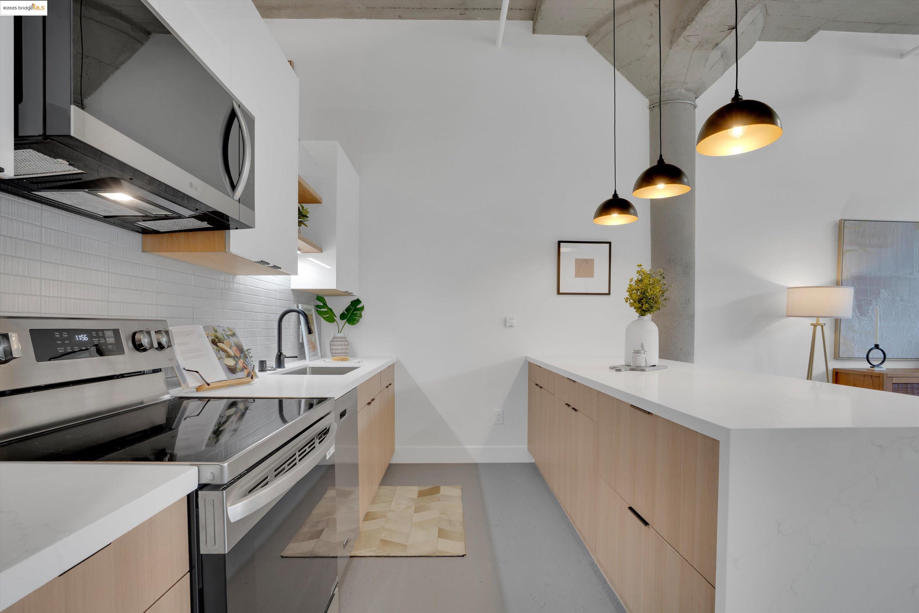 Detail Gallery Image 18 of 44 For 255 3rd St #208,  Oakland,  CA 94607 - 1 Beds | 1 Baths