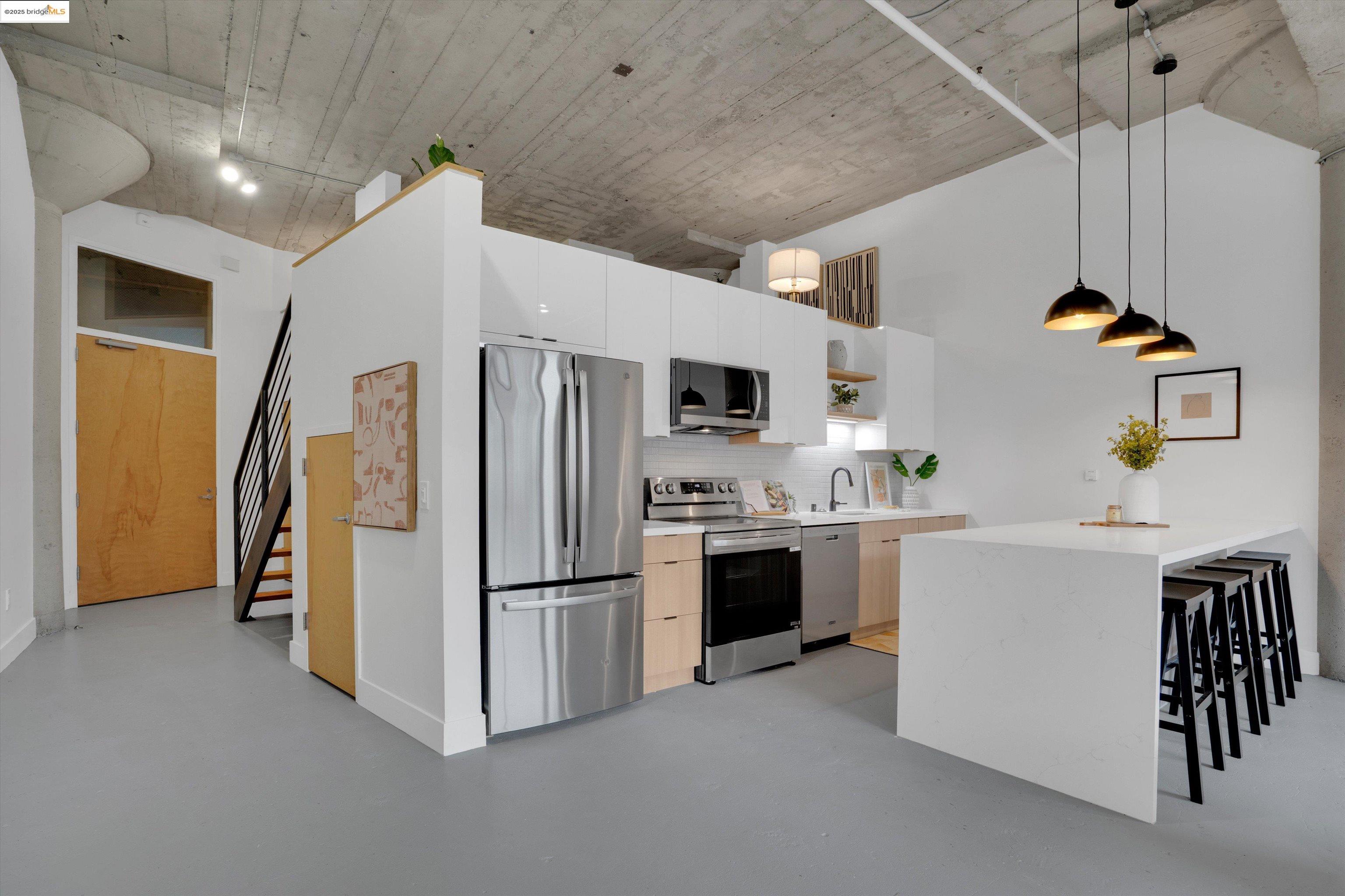 Detail Gallery Image 19 of 44 For 255 3rd St #208,  Oakland,  CA 94607 - 1 Beds | 1 Baths