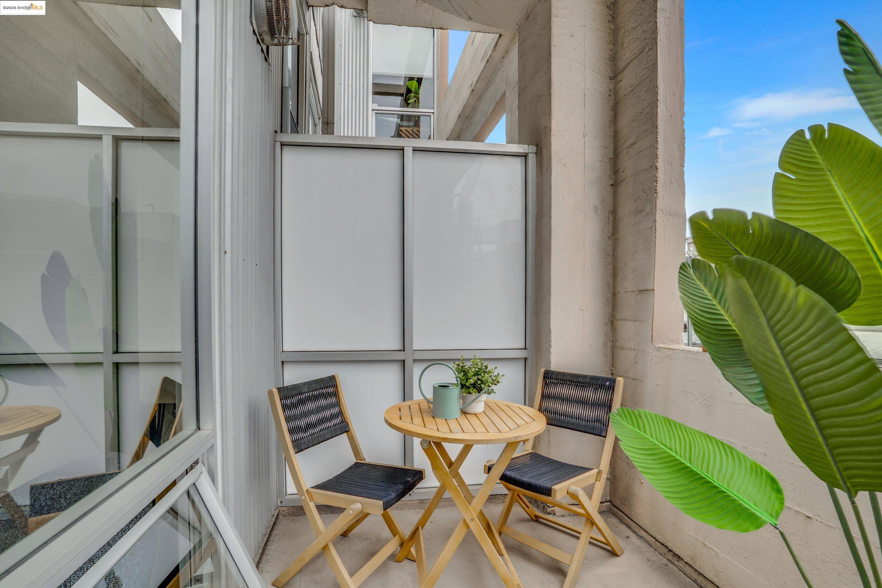 Detail Gallery Image 27 of 44 For 255 3rd St #208,  Oakland,  CA 94607 - 1 Beds | 1 Baths