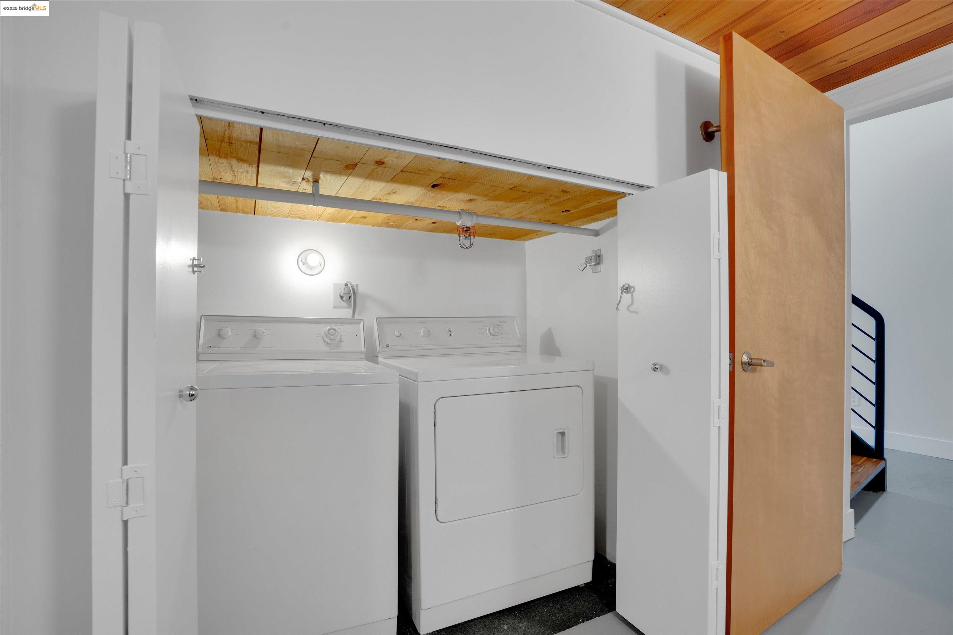 Detail Gallery Image 37 of 44 For 255 3rd St #208,  Oakland,  CA 94607 - 1 Beds | 1 Baths