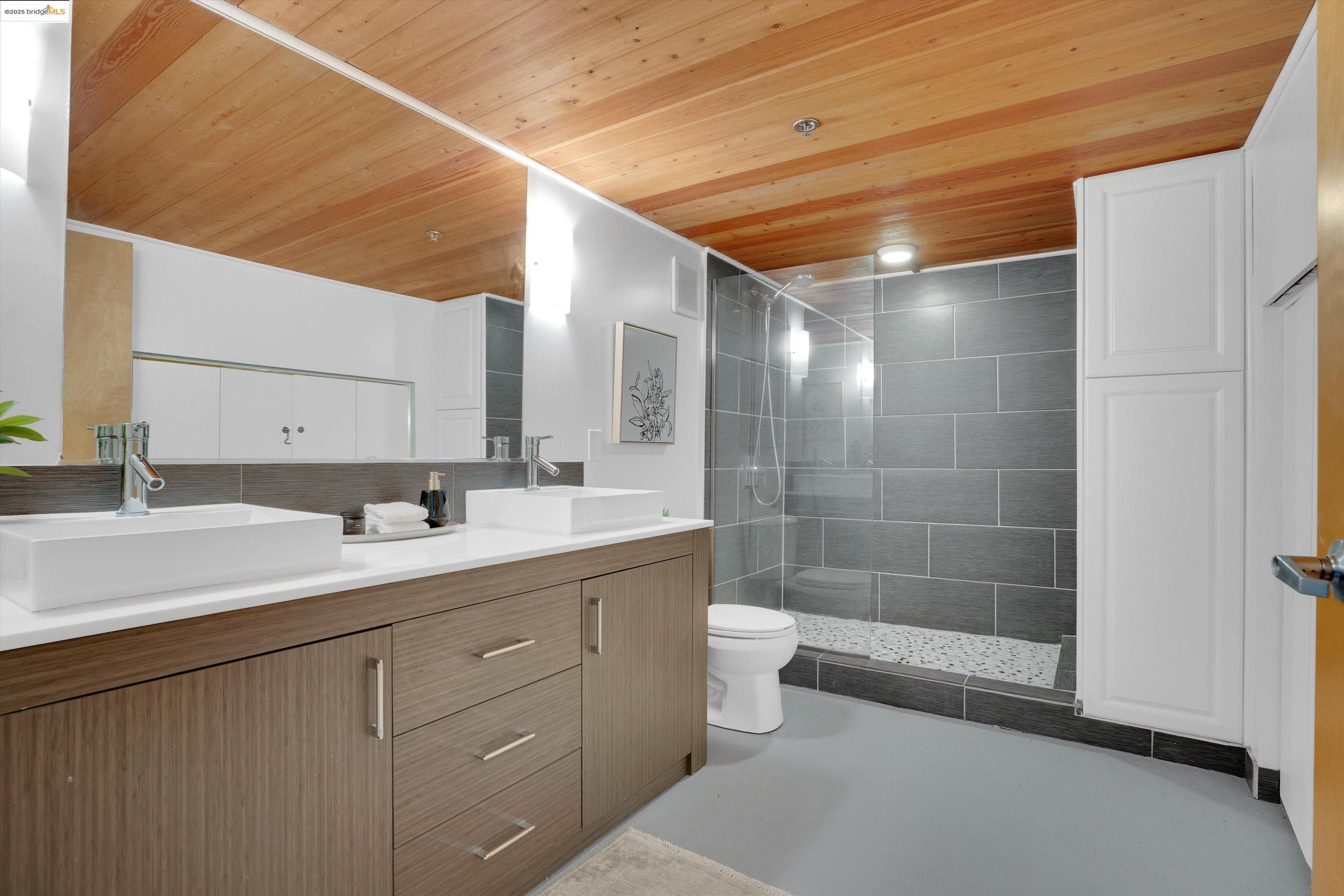Photo #5: 41101867 Listing 