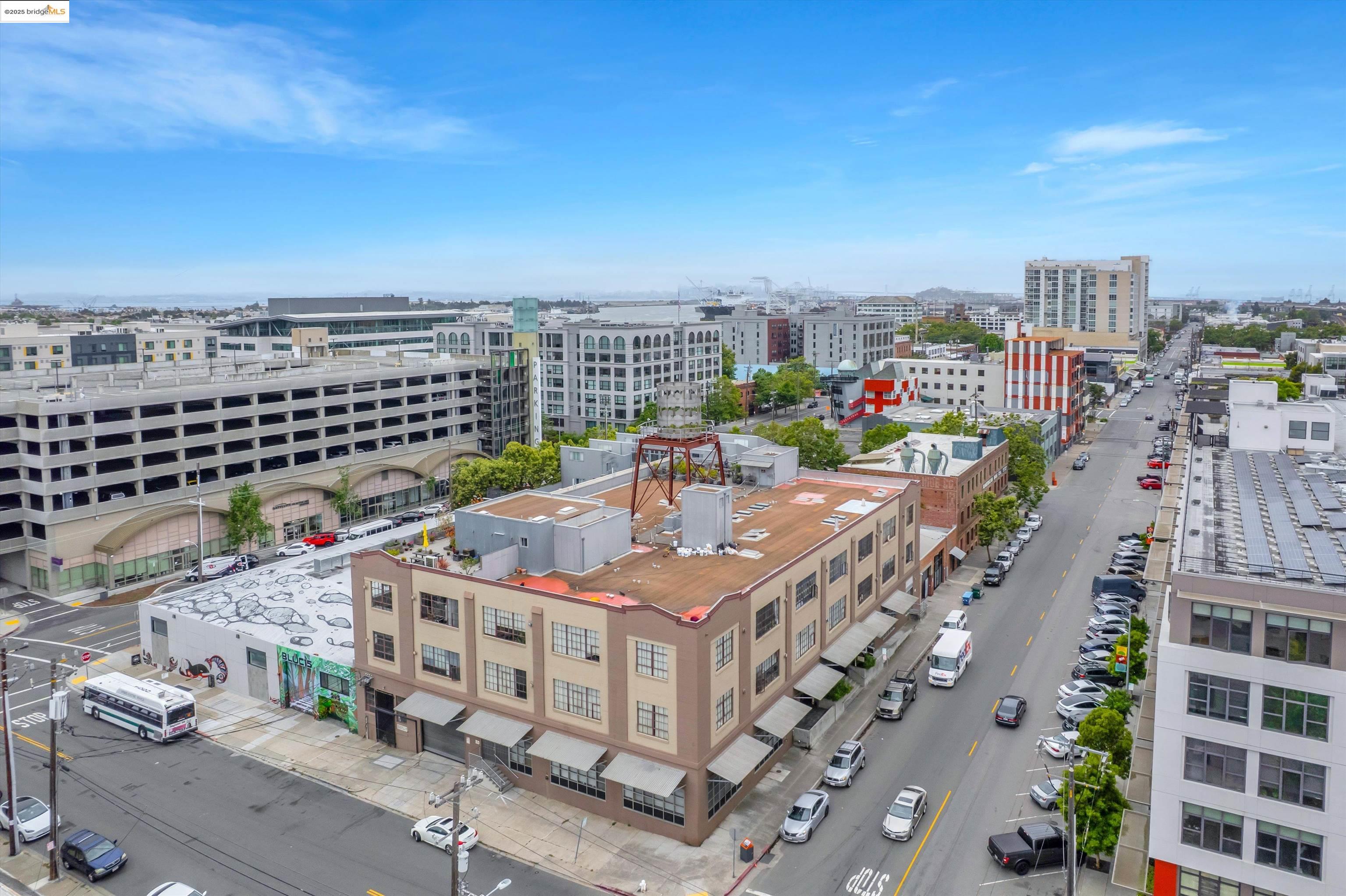 Detail Gallery Image 43 of 44 For 255 3rd St #208,  Oakland,  CA 94607 - 1 Beds | 1 Baths