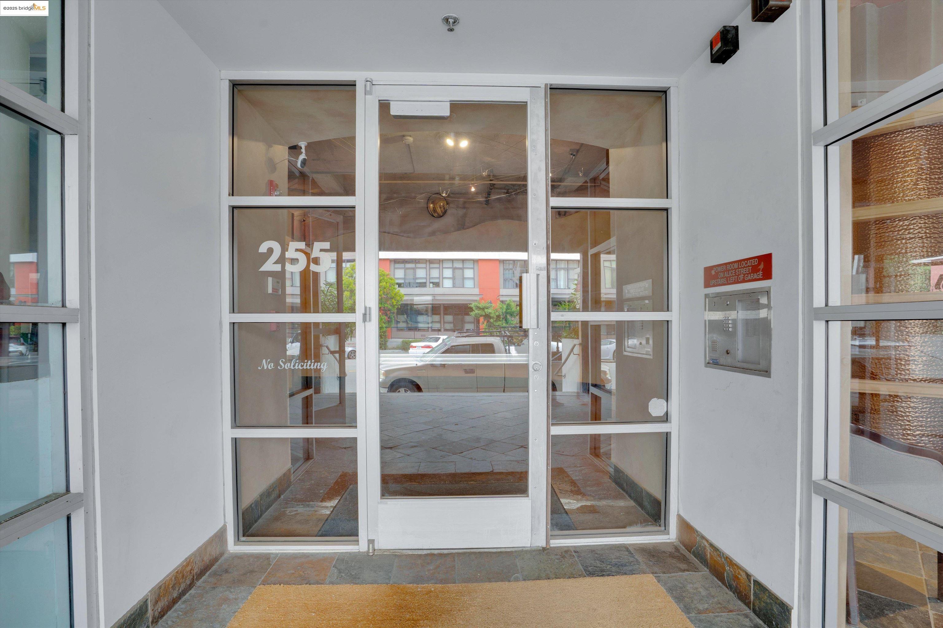 Detail Gallery Image 7 of 44 For 255 3rd St #208,  Oakland,  CA 94607 - 1 Beds | 1 Baths